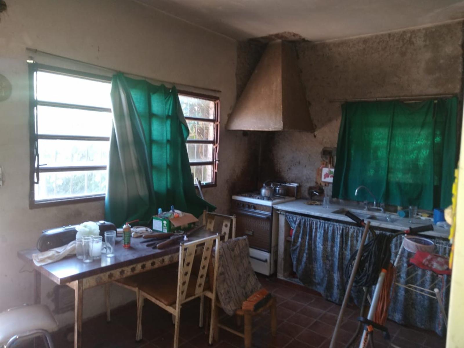 Casa a refaccionar En Venta Lote 300m2 Los Matreros 2900 Ituzaingo — foto 4