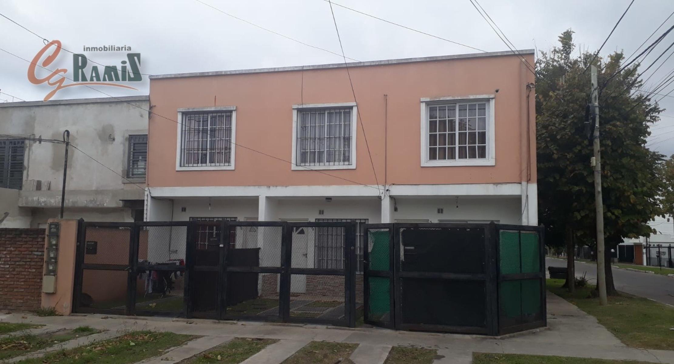 Duplex En Venta Don Cristobal 5300 Villa Tesei Hurlingham