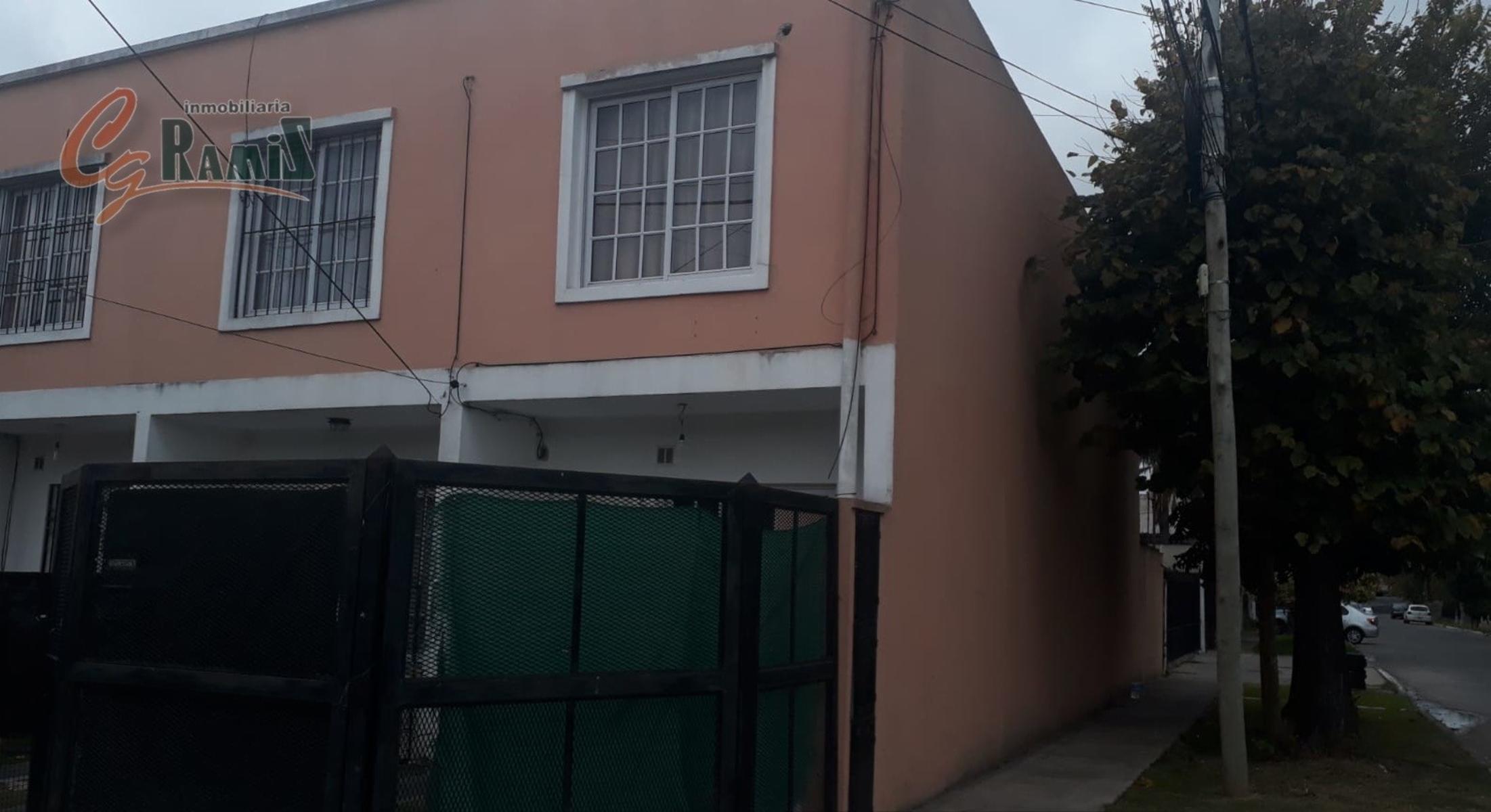 Duplex En Venta Don Cristobal 5300 Villa Tesei Hurlingham — foto 2