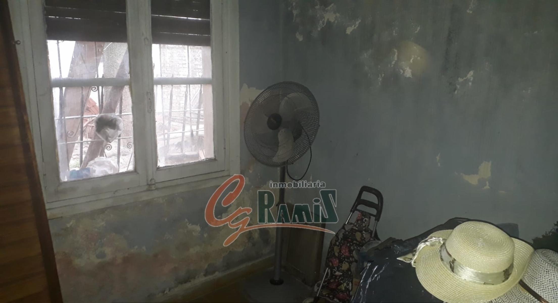 Casa En Venta Sobre Lote 228m2, Luis Domínguez 3019, Castelar, Ideal Inversor — foto 8