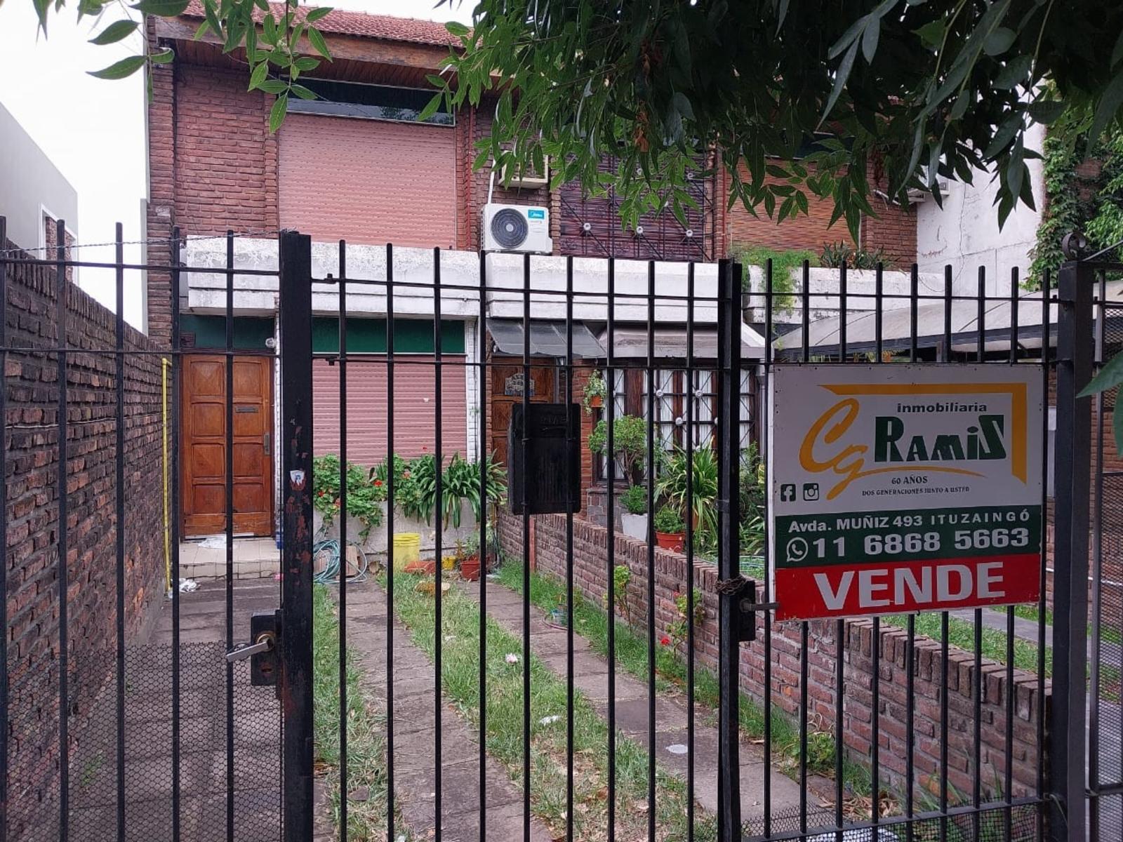 DUPLEX EN VENTA L.N.ALEM 2057 CASTELAR
