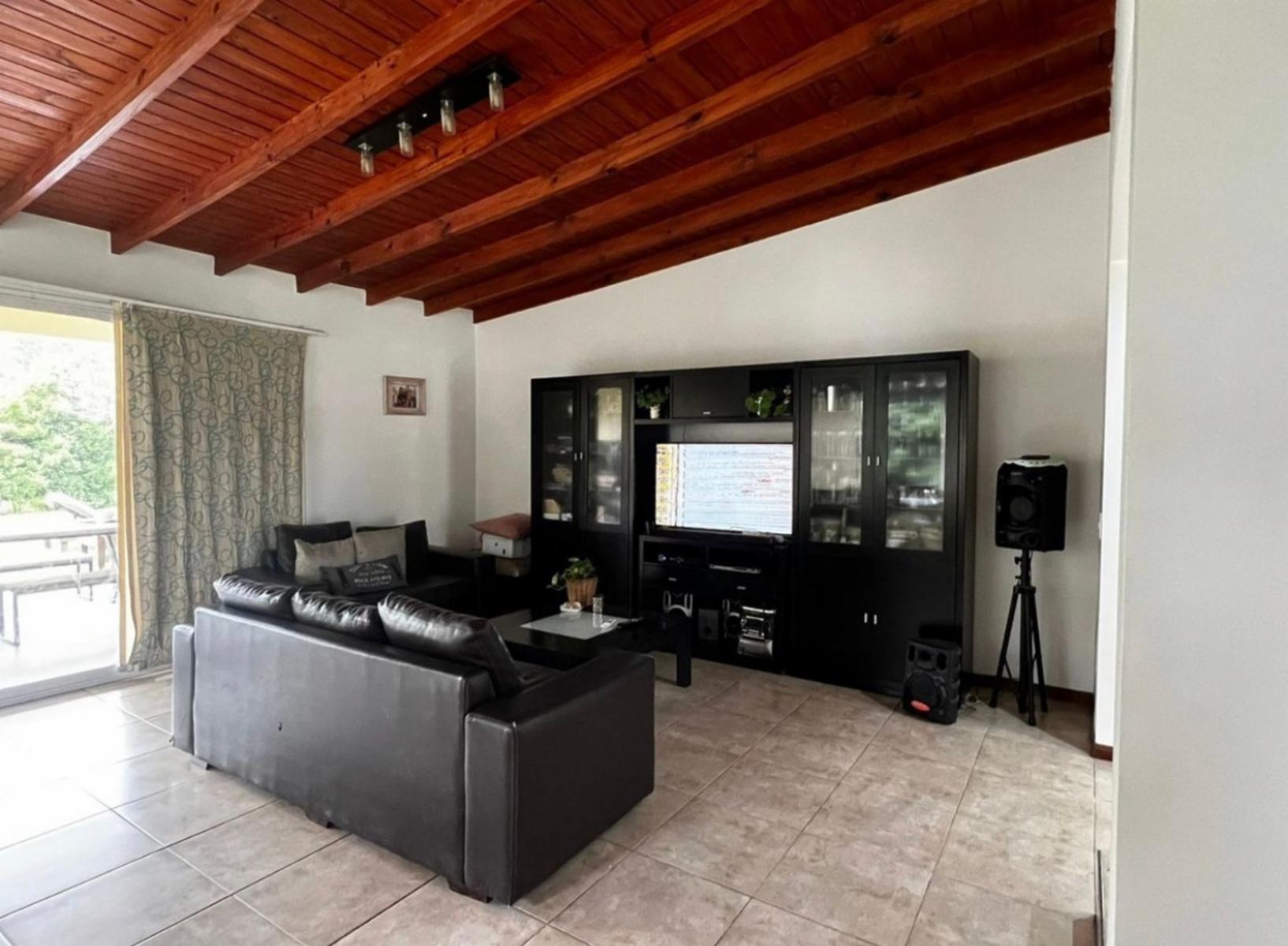CHALET HORACIO DE QUIROGA, ALTOS DEL SOL, VILLA UDAONDO (ITUZAINGÓ) — foto 6
