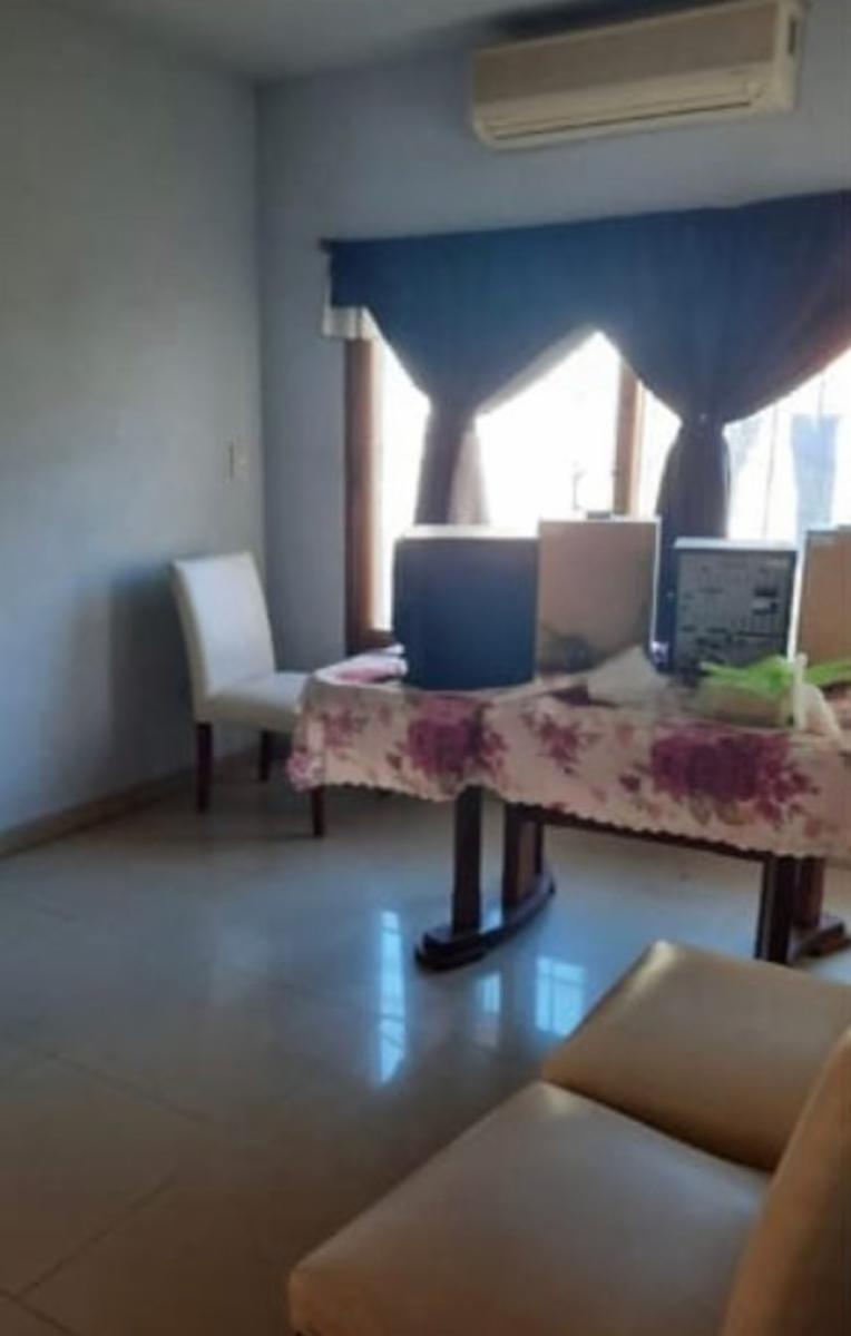 CASA EN VENTA THORNE 3036 ITUZAINGO