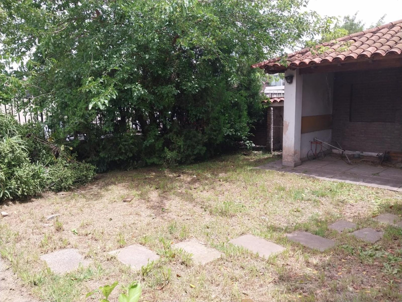 Propiedad + lote en alquiler, Av. Santa Rosa 1700, Ituzaingó. Excelente oportunidad para emprendimiento comercial. - 5