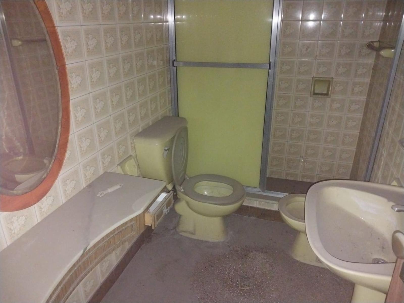 Propiedad + lote en alquiler, Av. Santa Rosa 1700, Ituzaingó. Excelente oportunidad para emprendimiento comercial. - 9