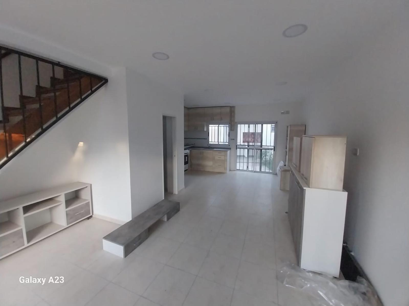 3 Duplex 4 Ambientes A Estrenar En Venta, Espinoza 600, Ituzaingó. GRAN OPORTUNIDAD. — foto 3