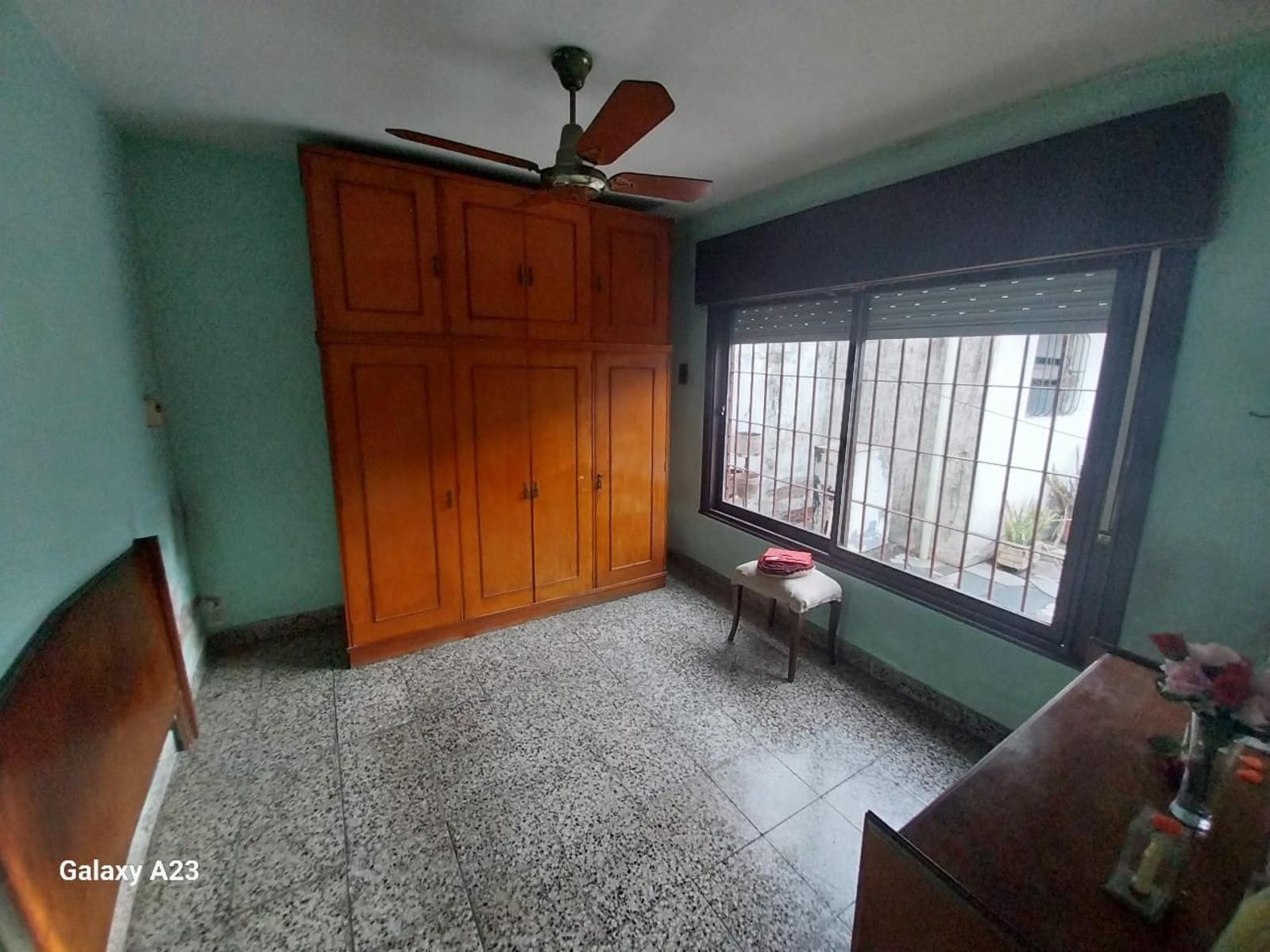 Gran Oportunidad. Casa EN VENTA, Dean Funes 2500, Castelar. — foto 6
