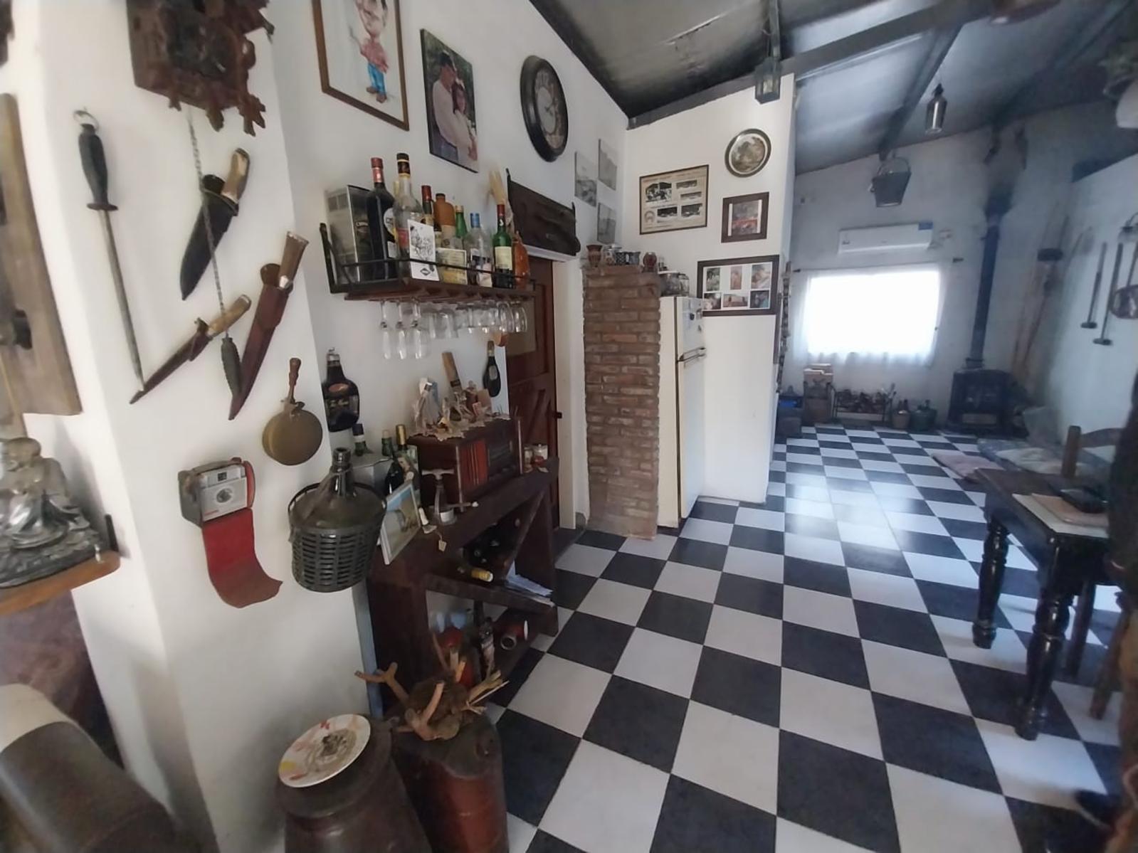 Excelente Casa Quinta 4 Ambientes EN VENTA, Tabaré 200, V. Udaondo, Ituzaingó — foto 6