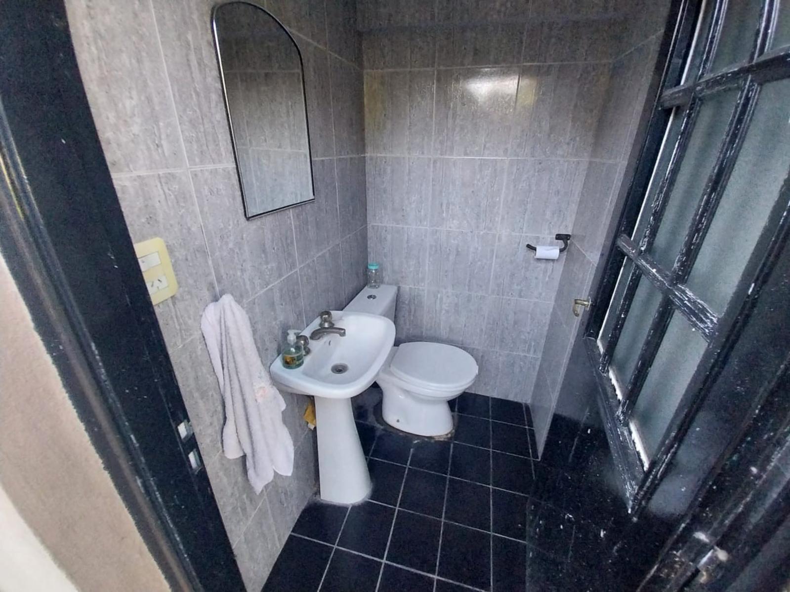 Excelente Casa Quinta 4 Ambientes EN VENTA, Tabaré 200, V. Udaondo, Ituzaingó — foto 12