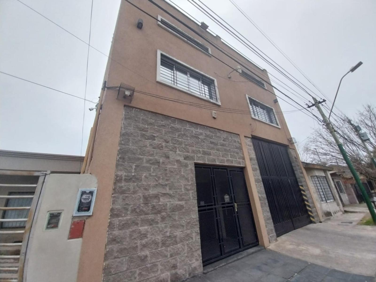 Galpón+ Oficinas EN VENTA, Fleming 2000, Ituzaingó Norte. Gran Oportunidad — foto 2