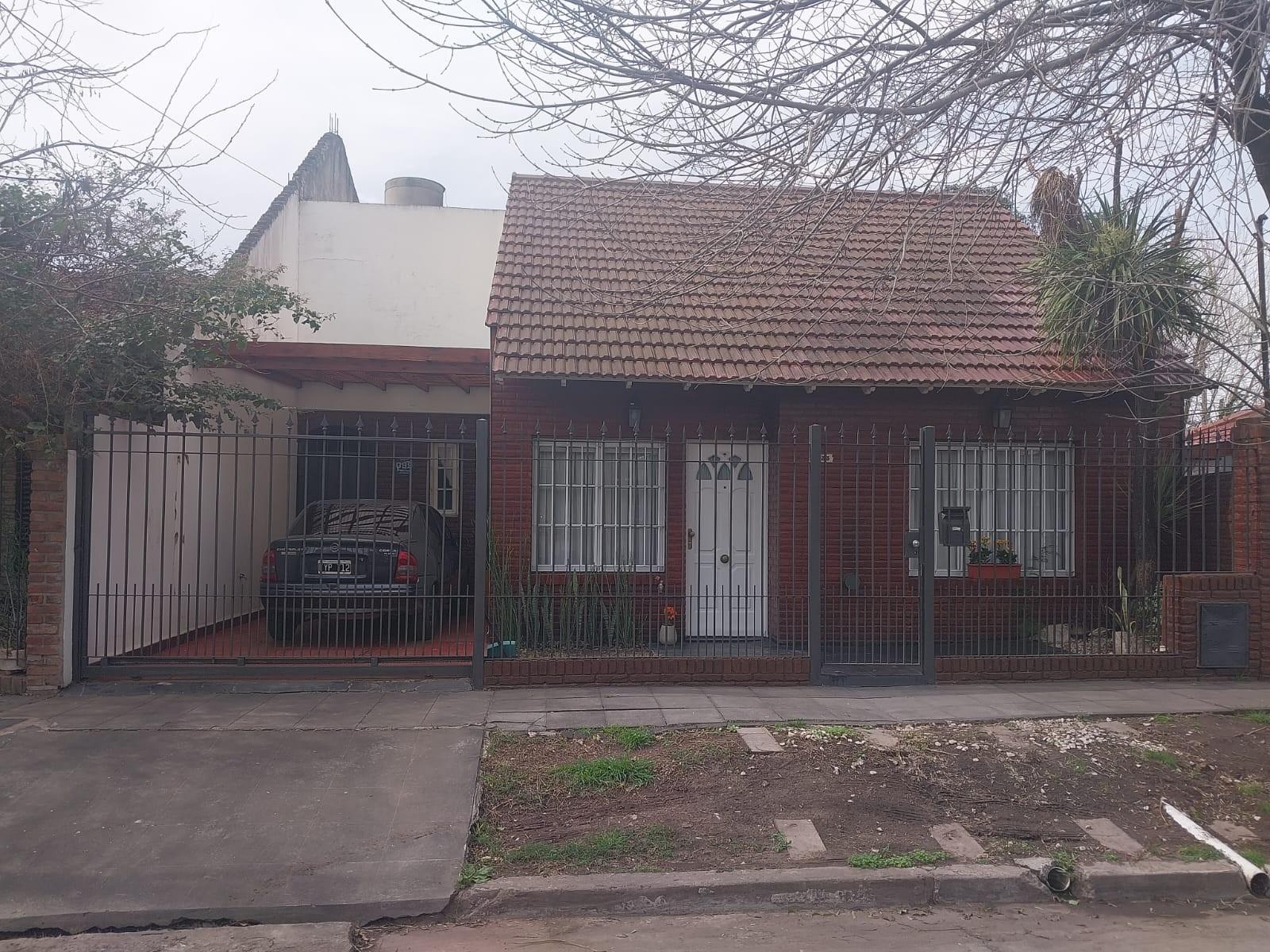 Chalet 4 ambientes EN VENTA, Goya 800, Ituzaingó Norte.