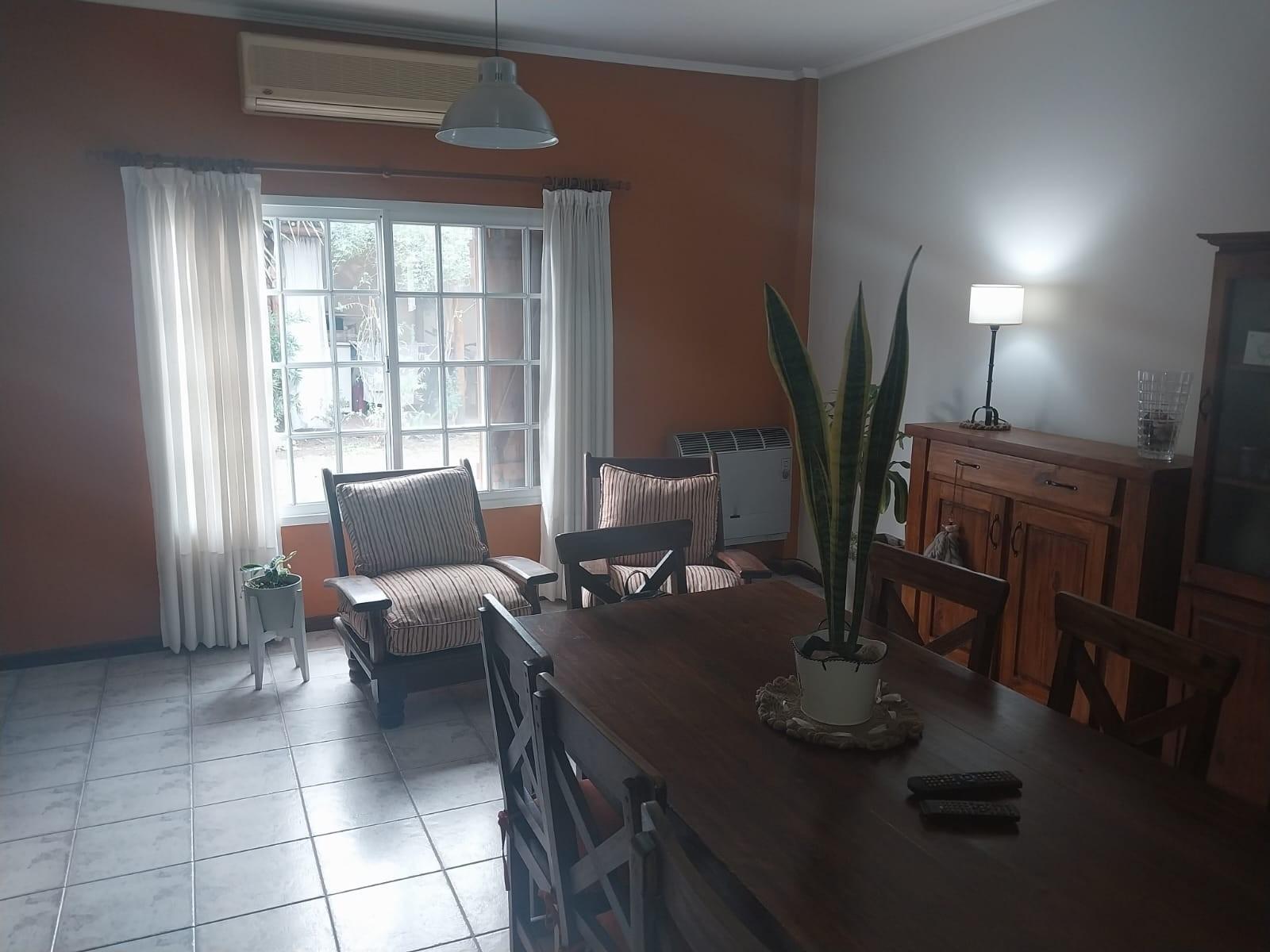 Chalet 4 ambientes EN VENTA, Goya 800, Ituzaingó Norte. — foto 2