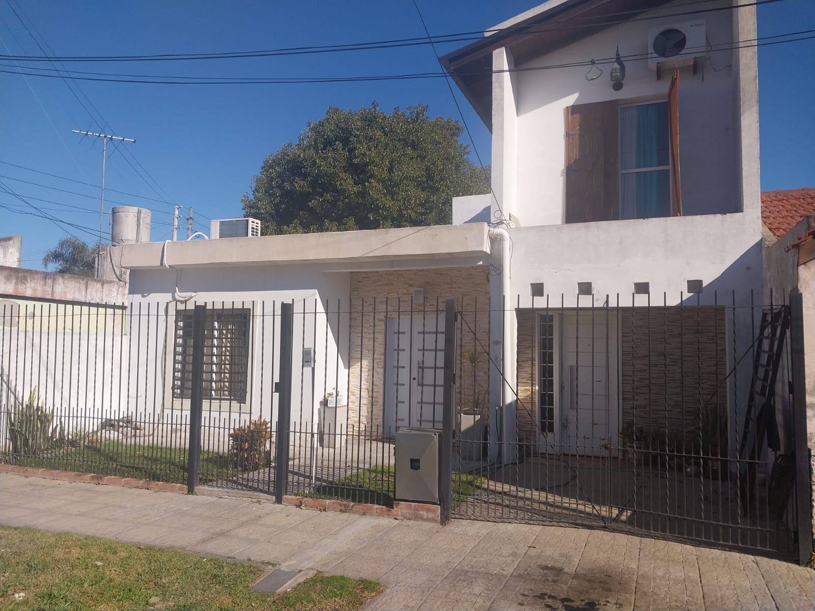 Casa 4 Ambientes EN VENTA, El Delta 1800, Ituzaingó. Precio Retasado.