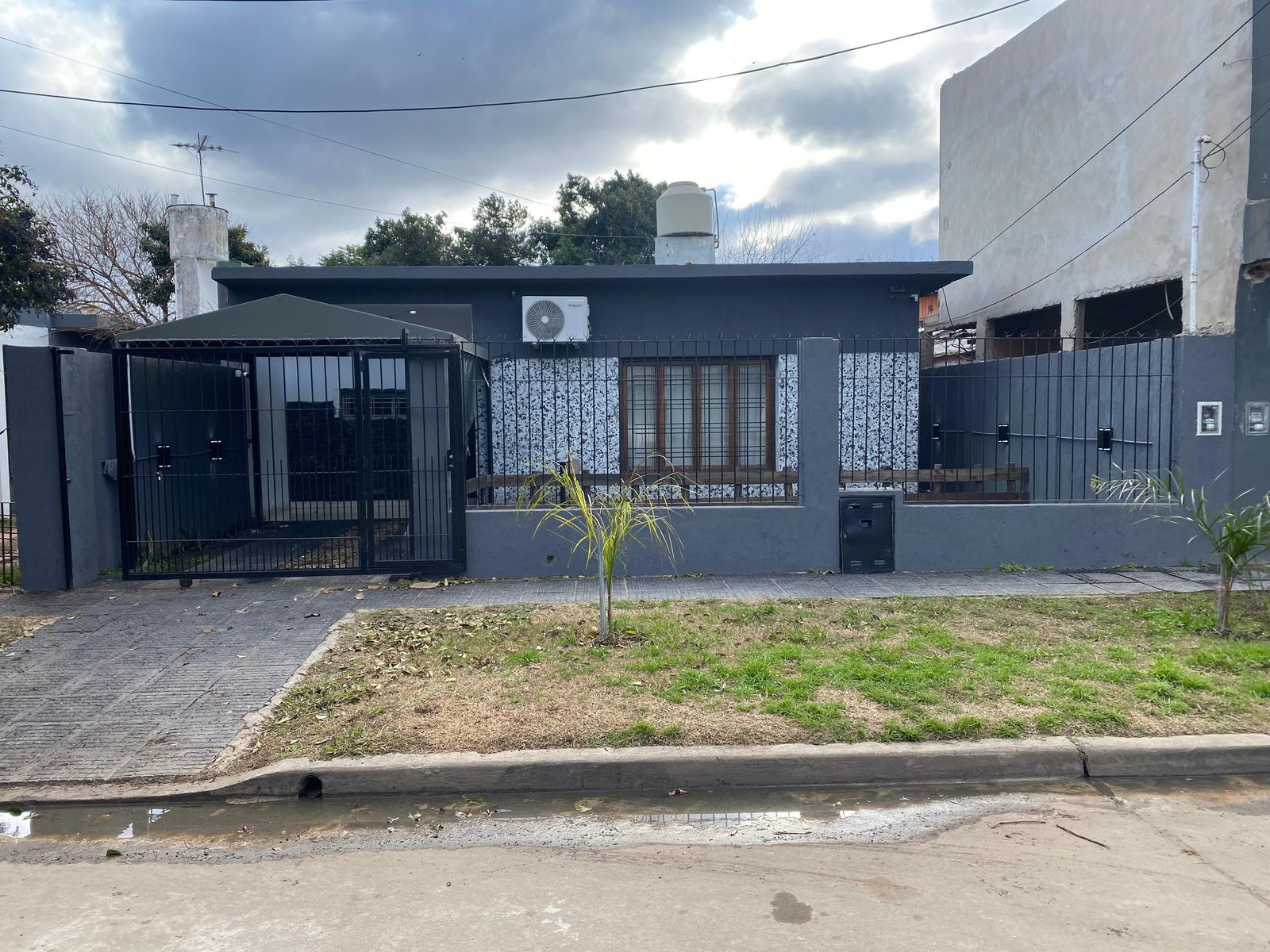 Casa 3 Ambientes EN VENTA, A. Schweitzer 2200, Ituzaingó