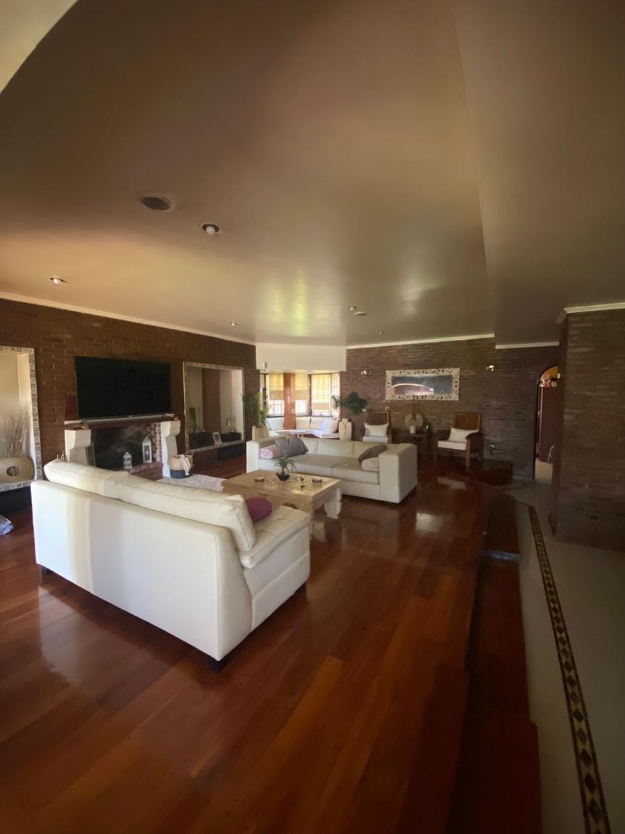 Impactante Casa, En Venta, Colonia 939, Ituzaingo — foto 5