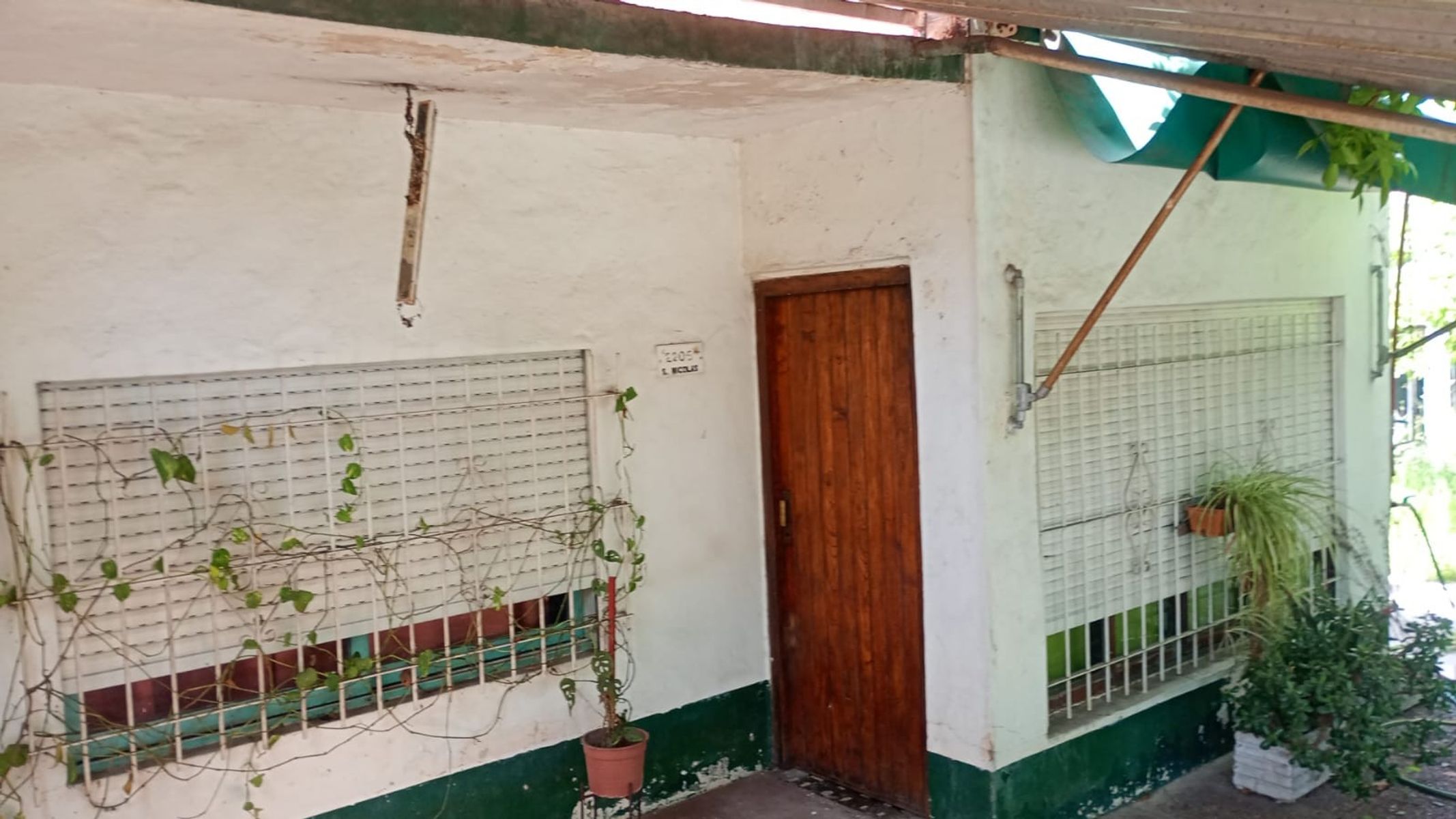 Oportunidad en Castelar Norte - San Nicolás 2205, esquina Ventura Bustos — foto 2