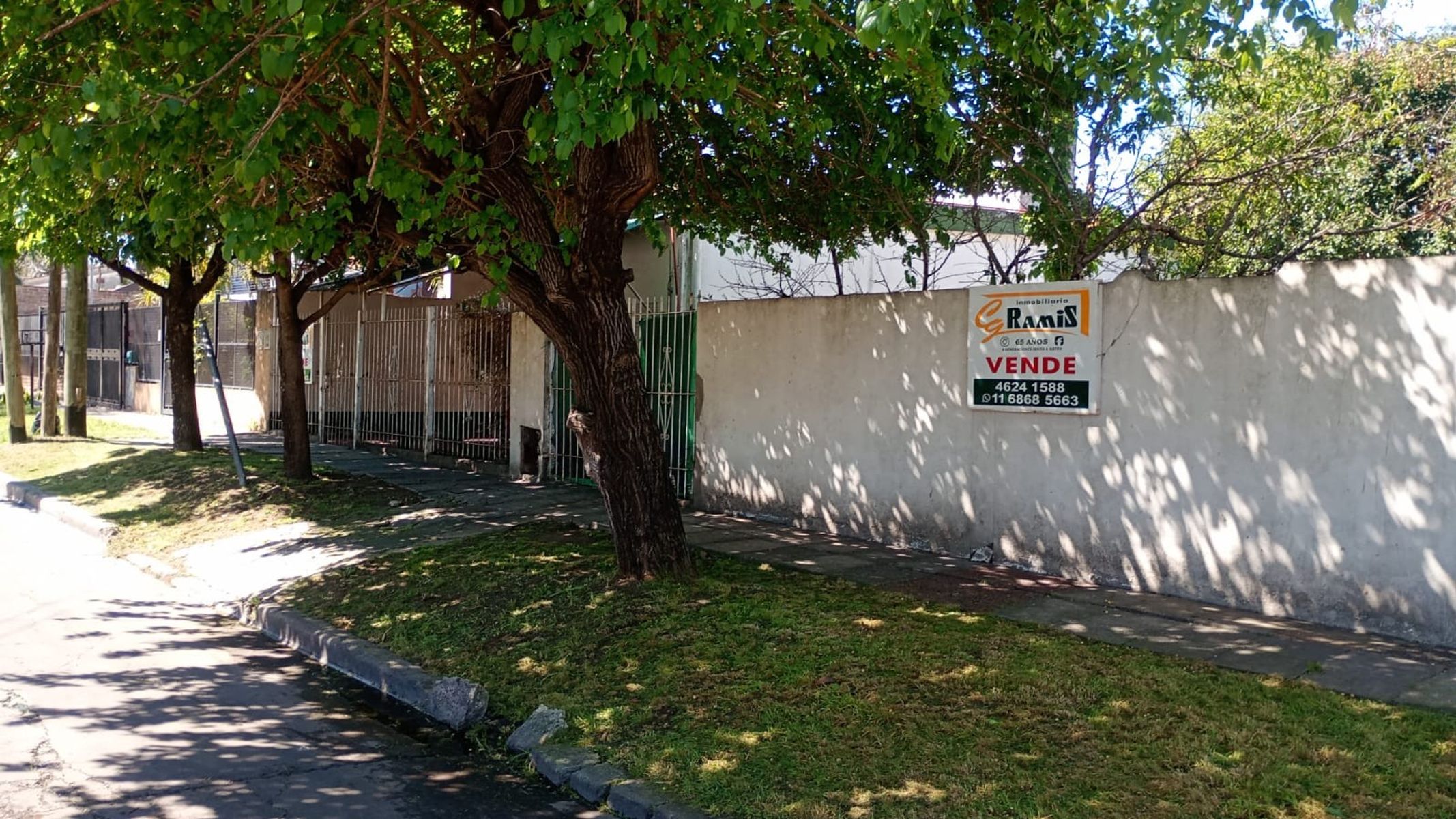 Oportunidad en Castelar Norte - San Nicolás 2205, esquina Ventura Bustos — foto 3