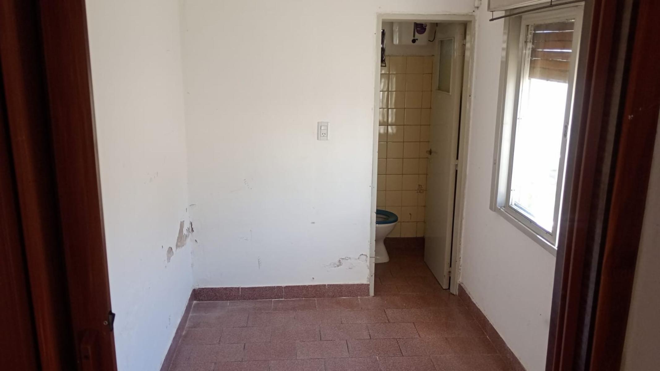 PH en Venta en Castelar Norte - Excelente Ubicación y Oportunidad — foto 2