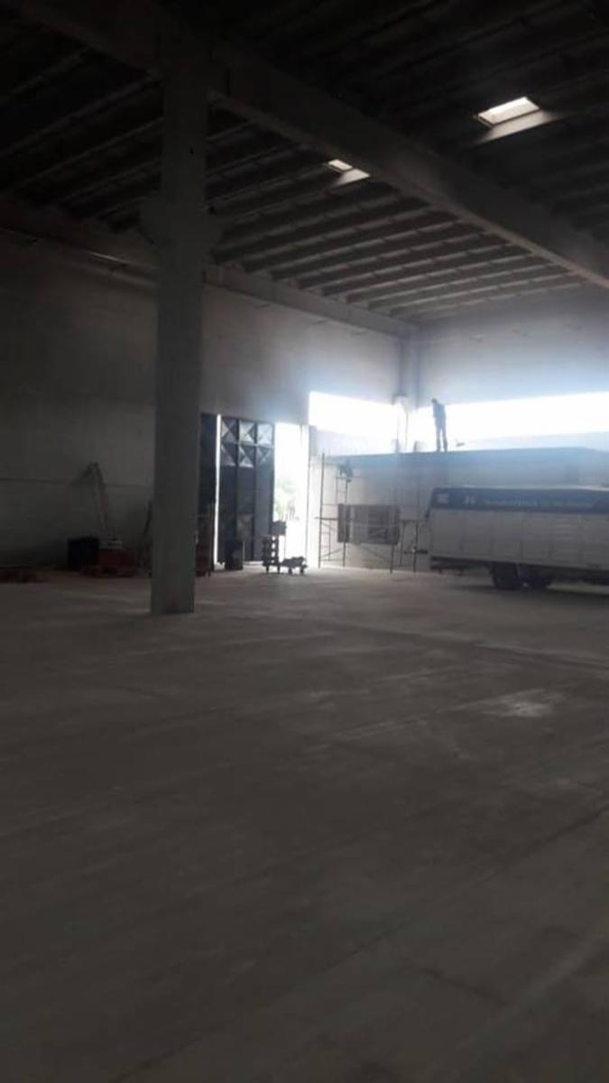 Galpón en construcción - 12