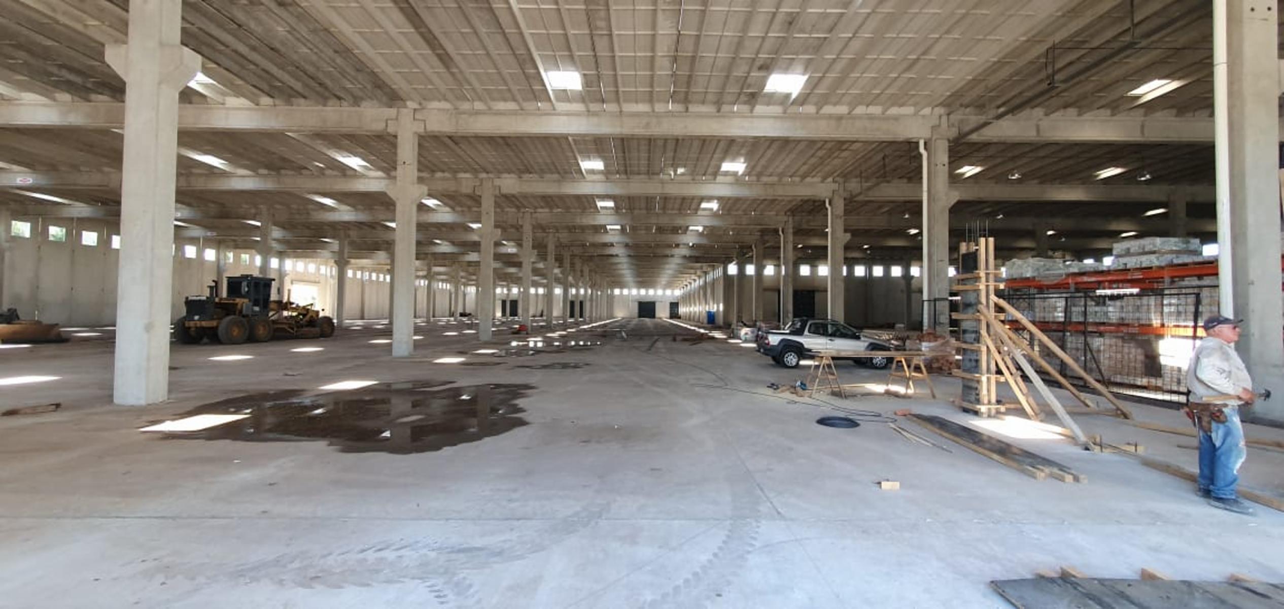 Excelente nave industrial en alquiler - 14