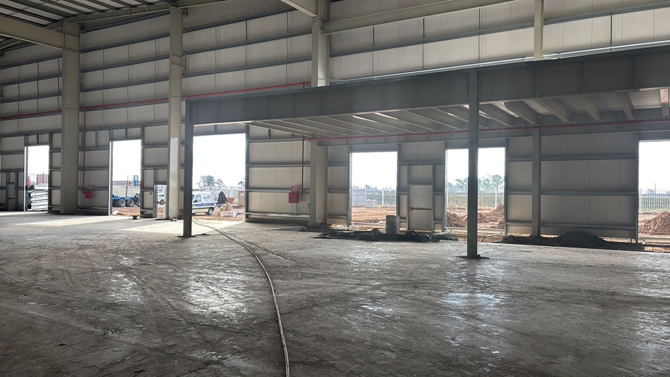 EXCELNTE NAVE INDUSTRIAL AUTOPISTA ROSARIO CORDOBA A ESTRENAR - 2