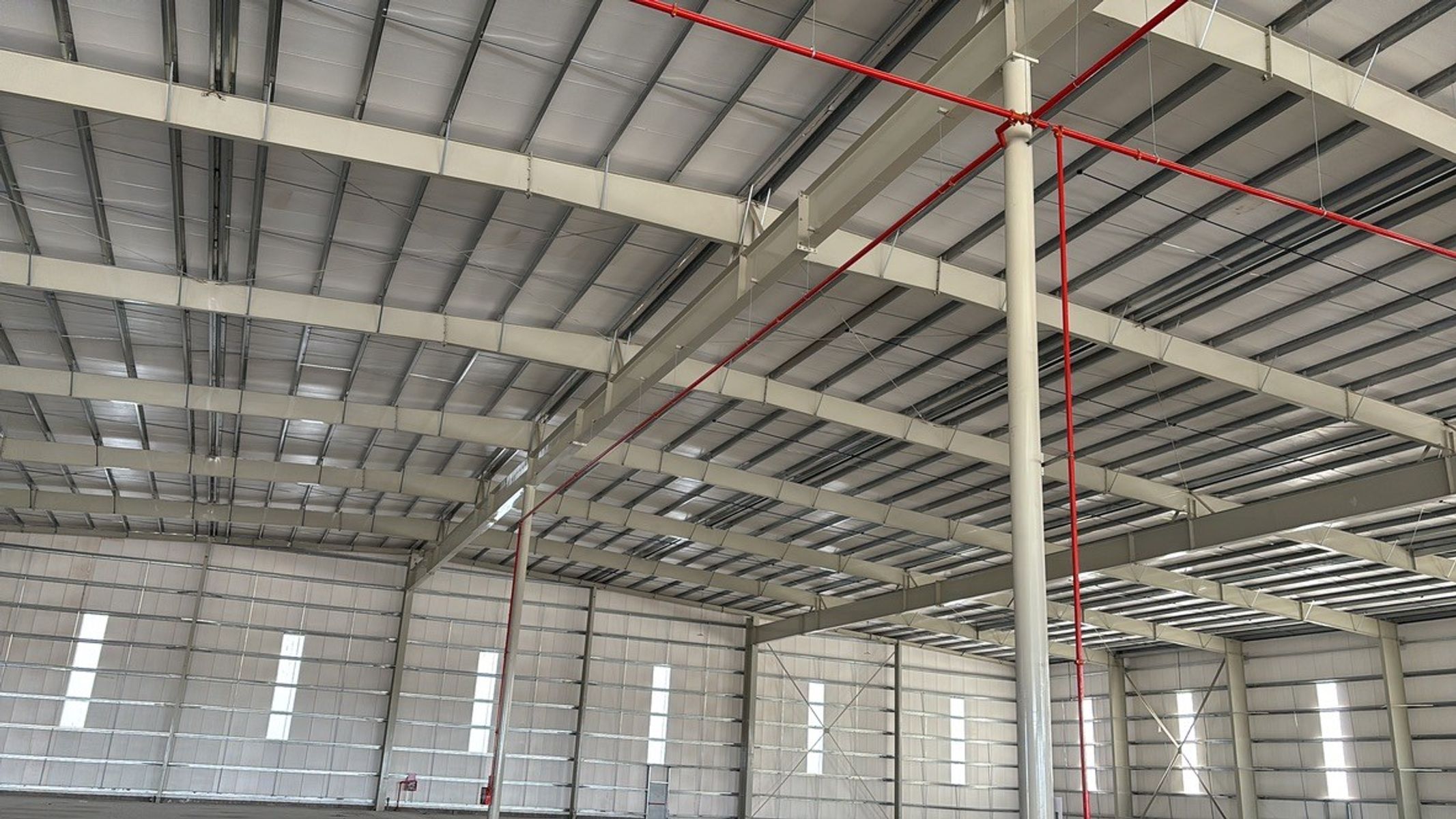 EXCELNTE NAVE INDUSTRIAL AUTOPISTA ROSARIO CORDOBA A ESTRENAR - 4