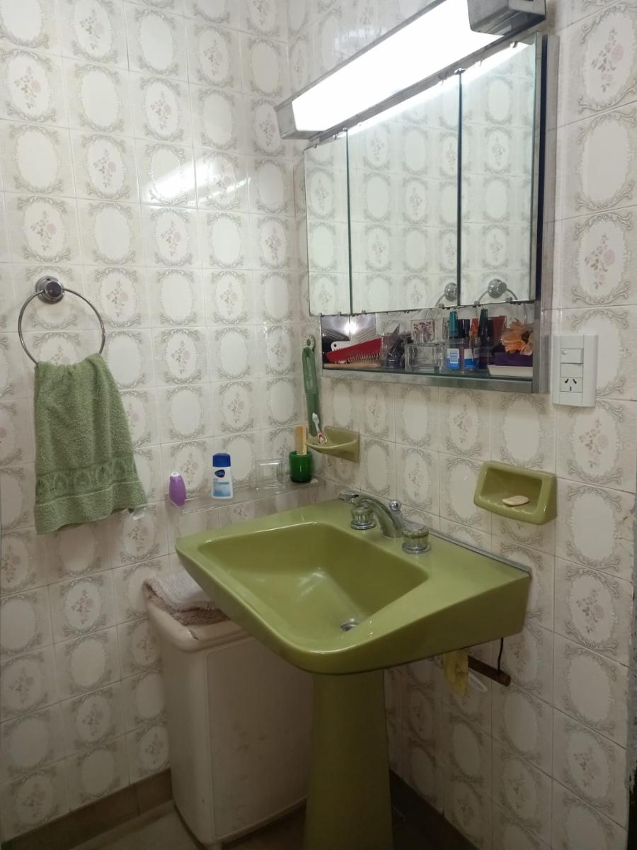 CASA EN VENTA - VIVIENDA MULTIFAMILIAR (3 FAMILIAS) CON PATIO Y TERRAZA — foto 10