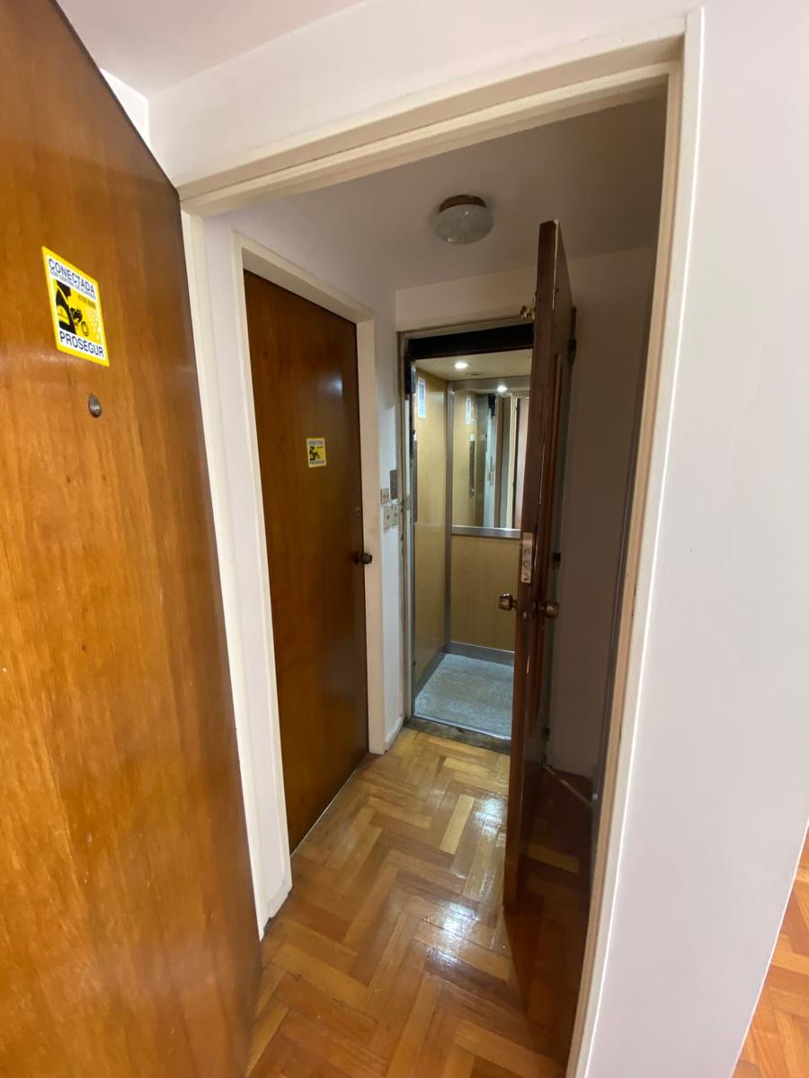 4 amb con dependenciacon balcon al frente - cochera y baulera
