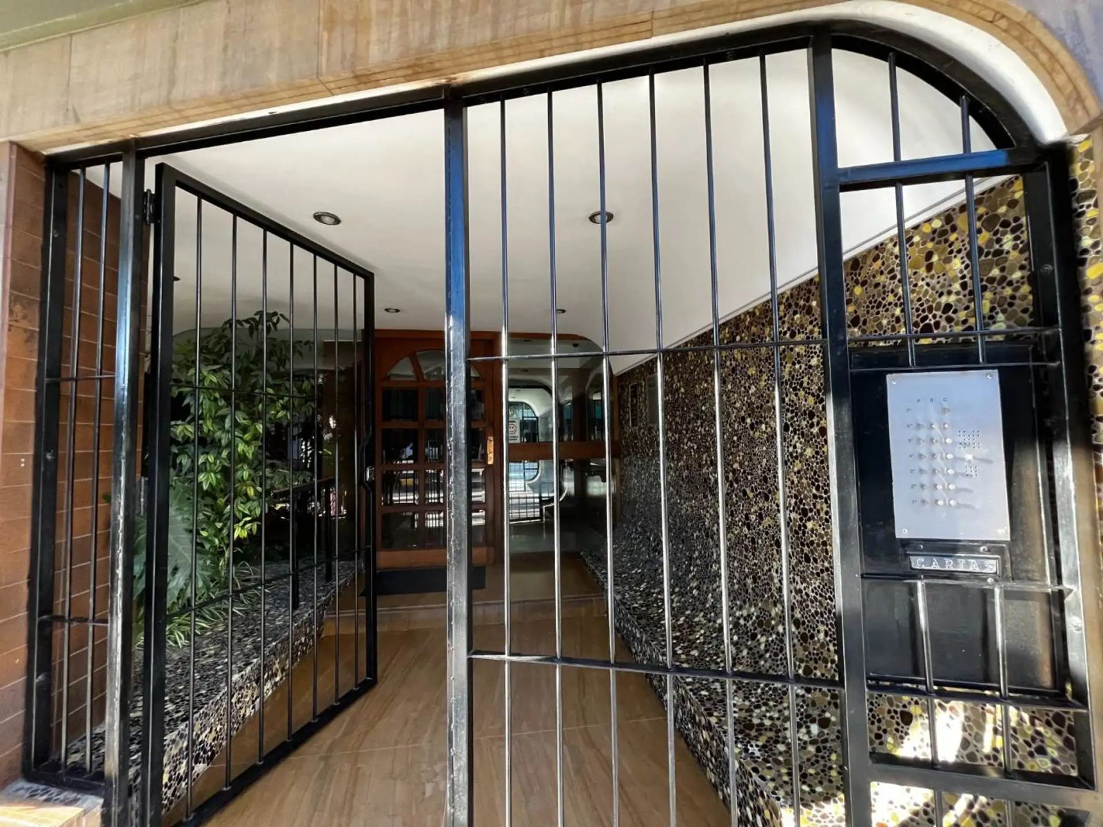 3 AMB CON BALCON CORRIDO - COC COMEDOR. BAÑO Y TOILLETE - 17