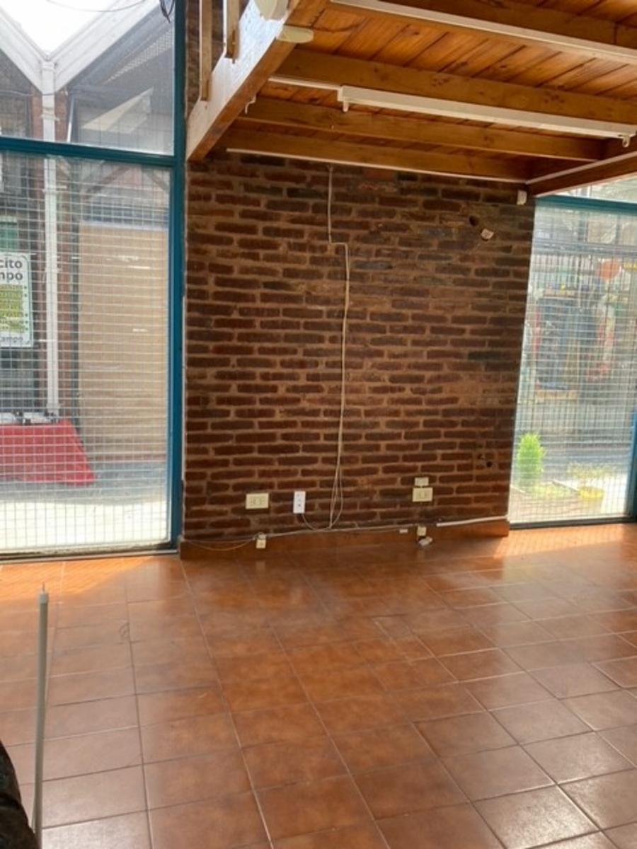 Venta Local Haedo Centro — foto 4