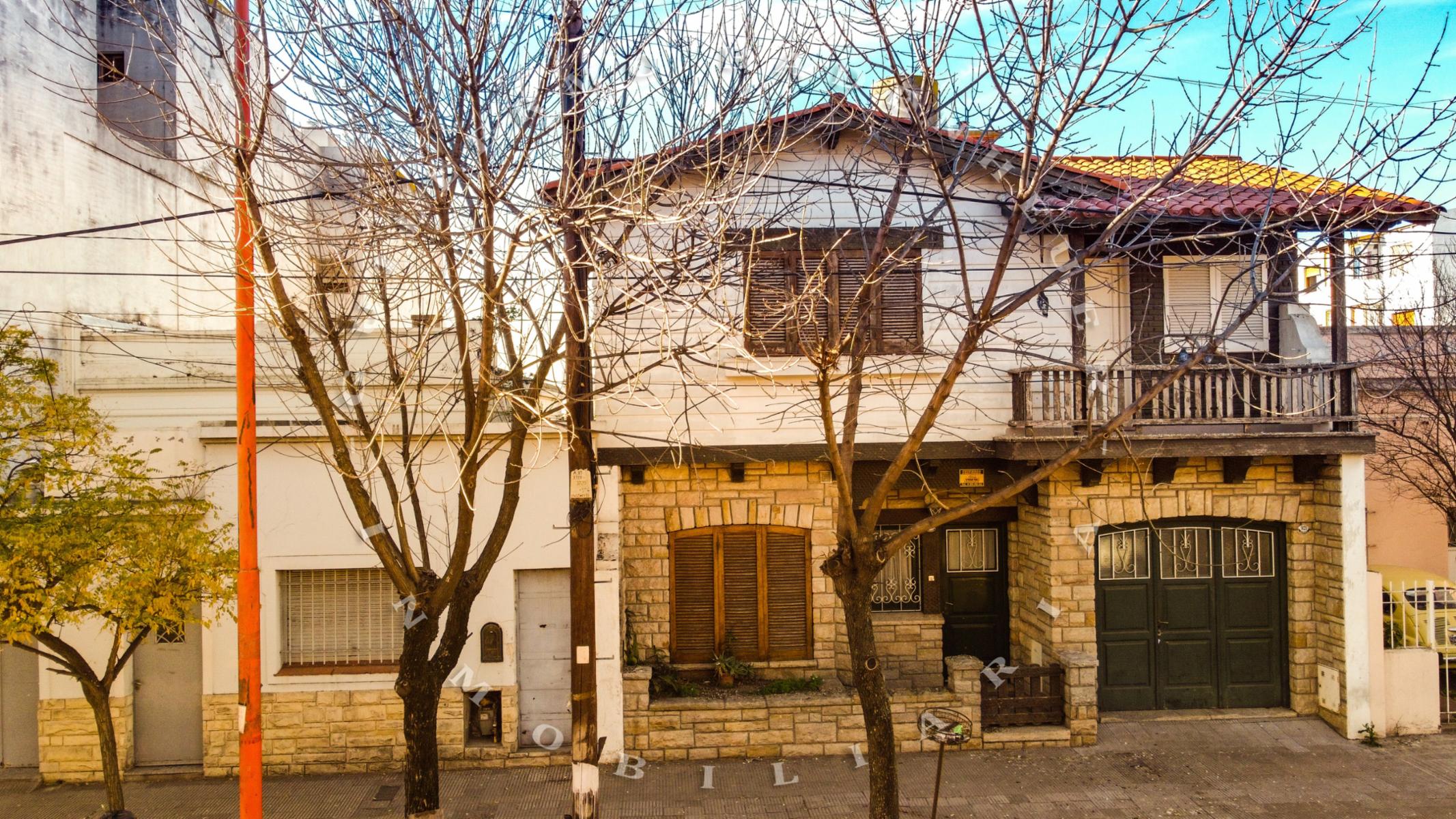 CASA EN VENTA DE ESTILO ESPAÑOL MEDITERRANEO - ALVARADO 900 — foto 2