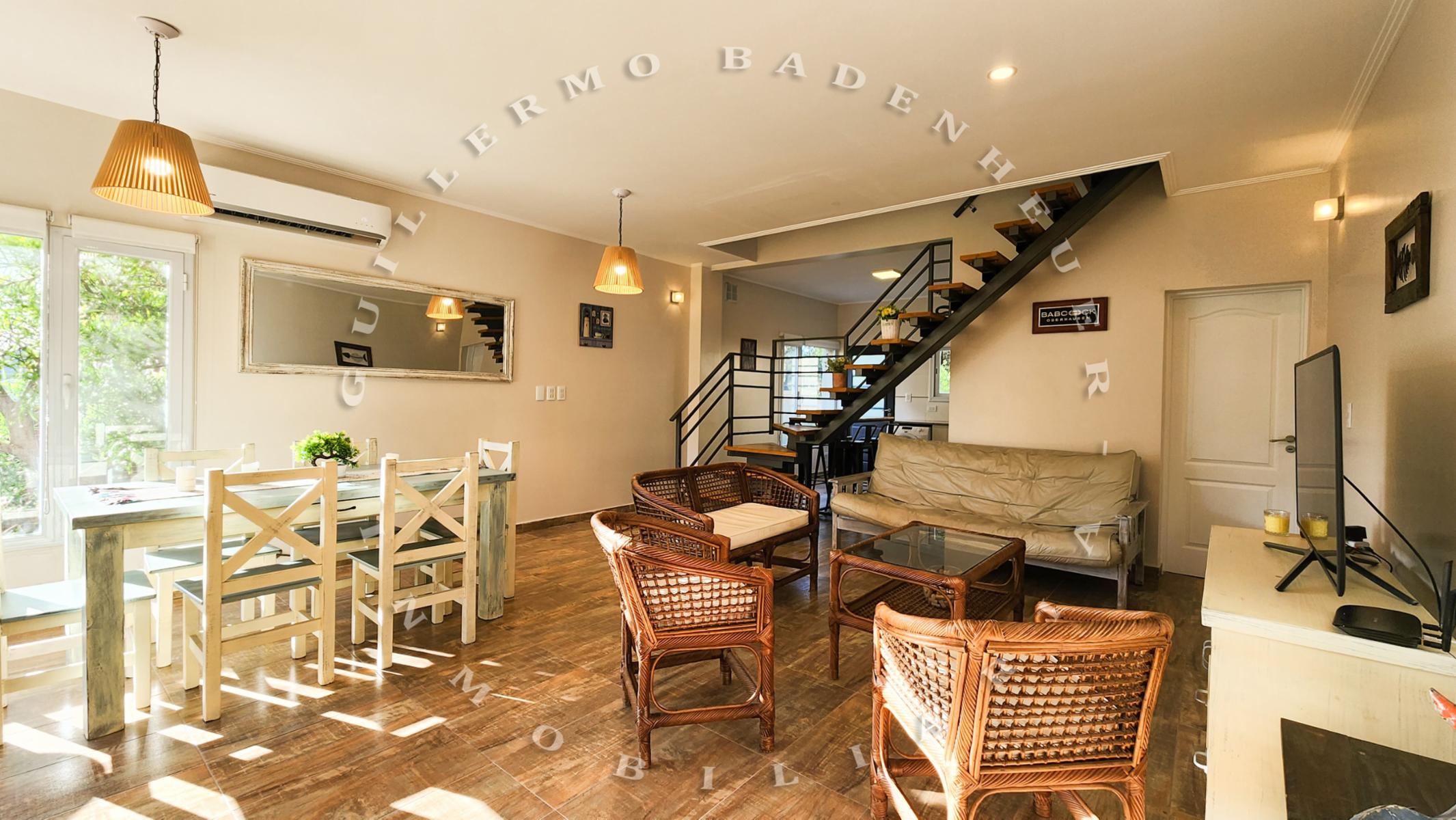 DISFRUTA DE MONTE DEL ESTE CON ESTE DUPLEX IMPECABLE — foto 2