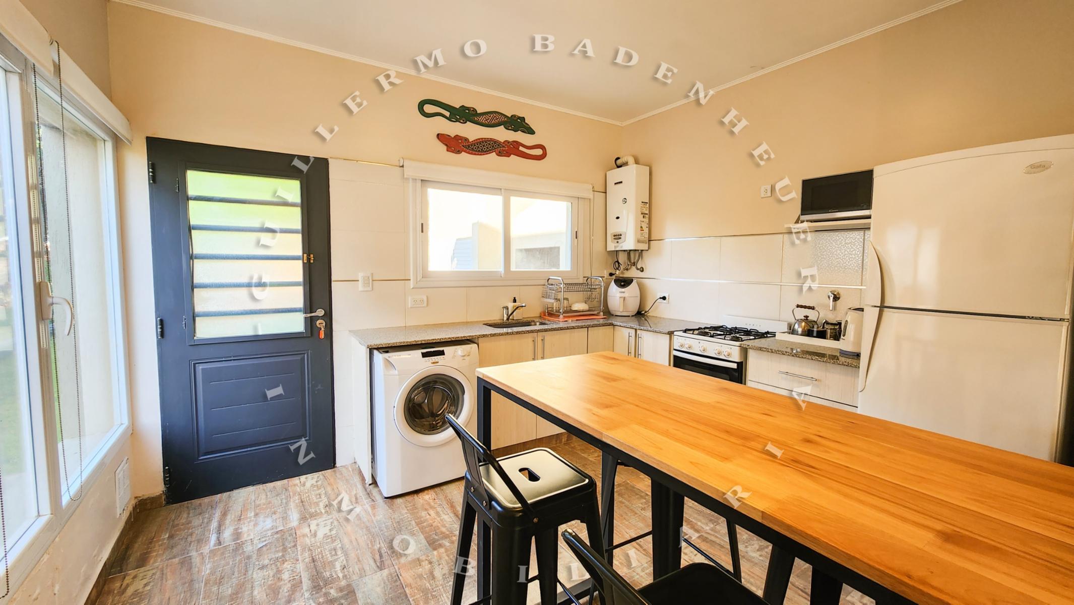 DISFRUTA DE MONTE DEL ESTE CON ESTE DUPLEX IMPECABLE — foto 6