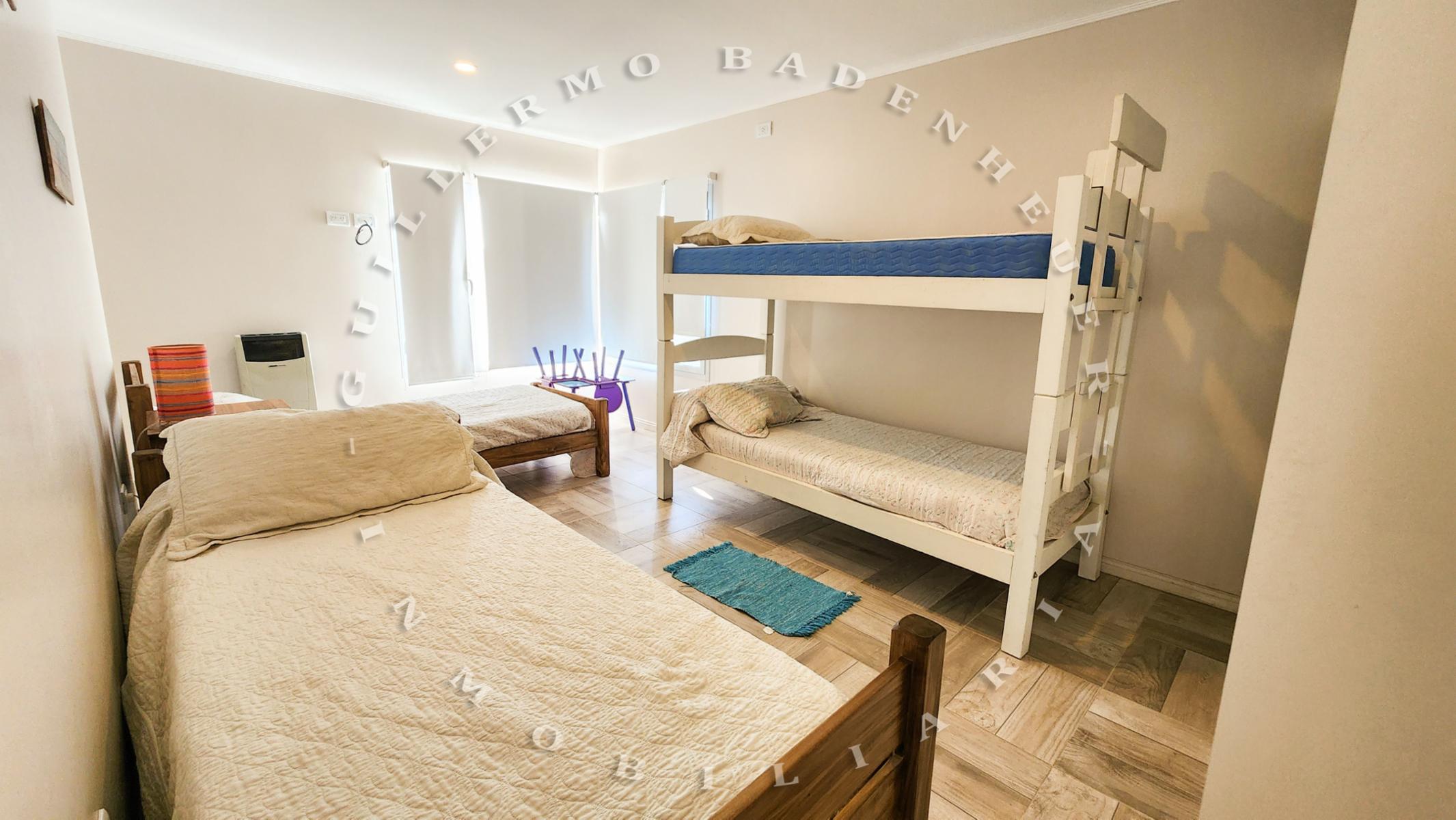 DISFRUTA DE MONTE DEL ESTE CON ESTE DUPLEX IMPECABLE — foto 12