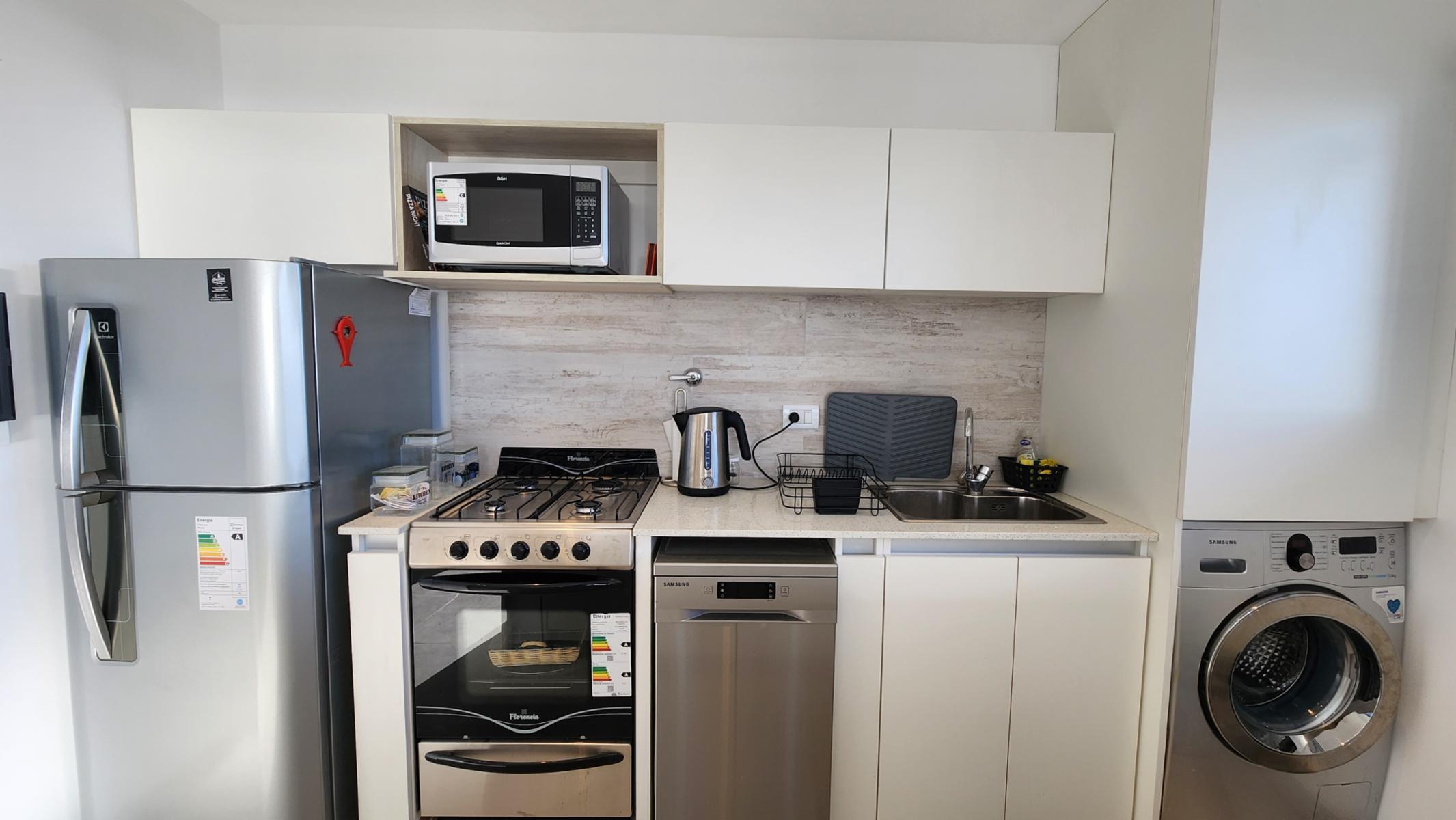 INCREIBLE DEPARTAMENTO FRENTE AL MAR - DE LO MEJOR EN CONFORT — foto 3