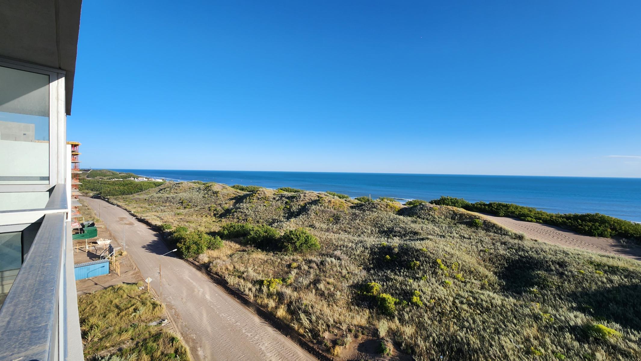 INCREIBLE DEPARTAMENTO FRENTE AL MAR - DE LO MEJOR EN CONFORT — foto 6