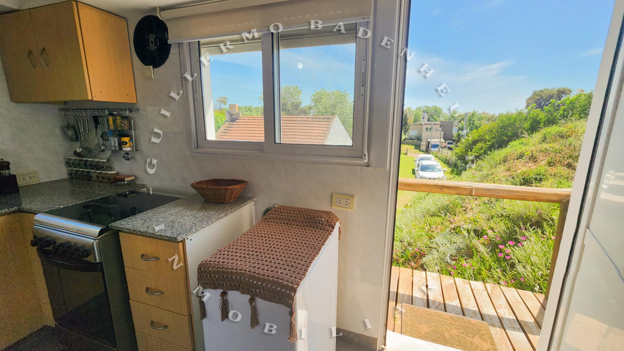 CASA EN SAUCE CON PILETA Y BAJADA EXCLUSIVA A LA PLAYA — foto 5