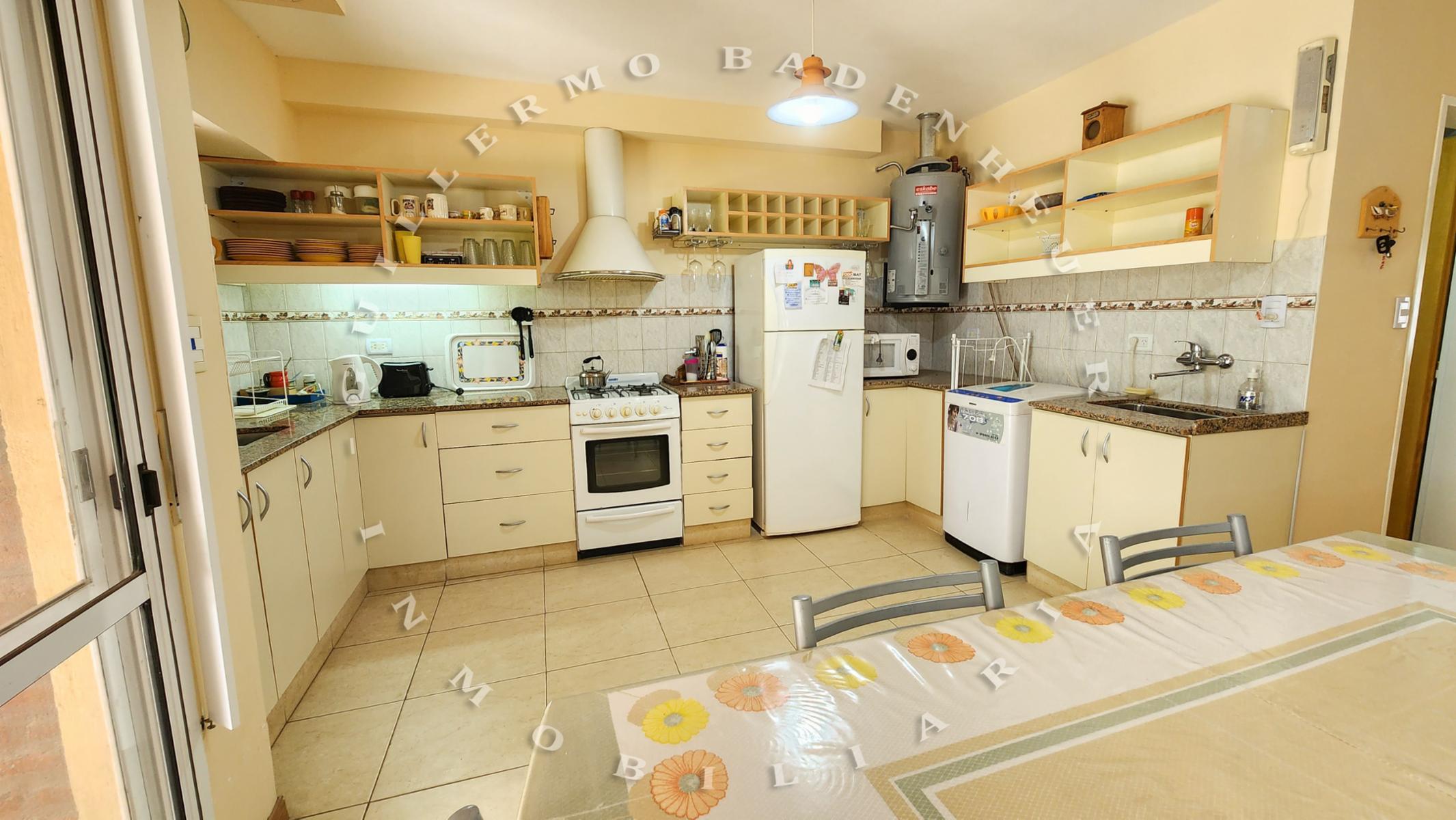 ELEGANTE DÚPLEX DE 3 DORMITORIOS EN MONTE DEL ESTE — foto 10