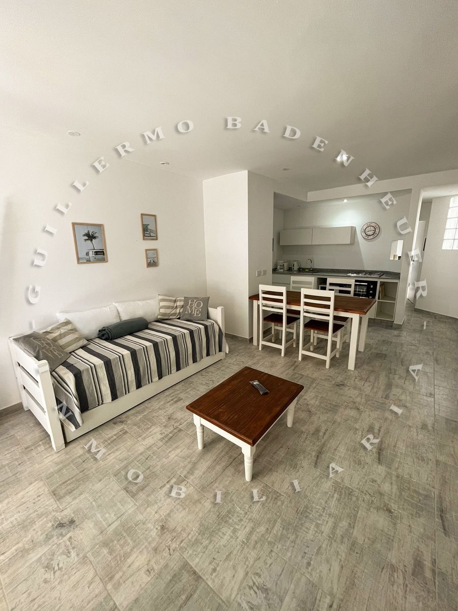 Dúplex en planta baja con balcón y parrilla privada — foto 3