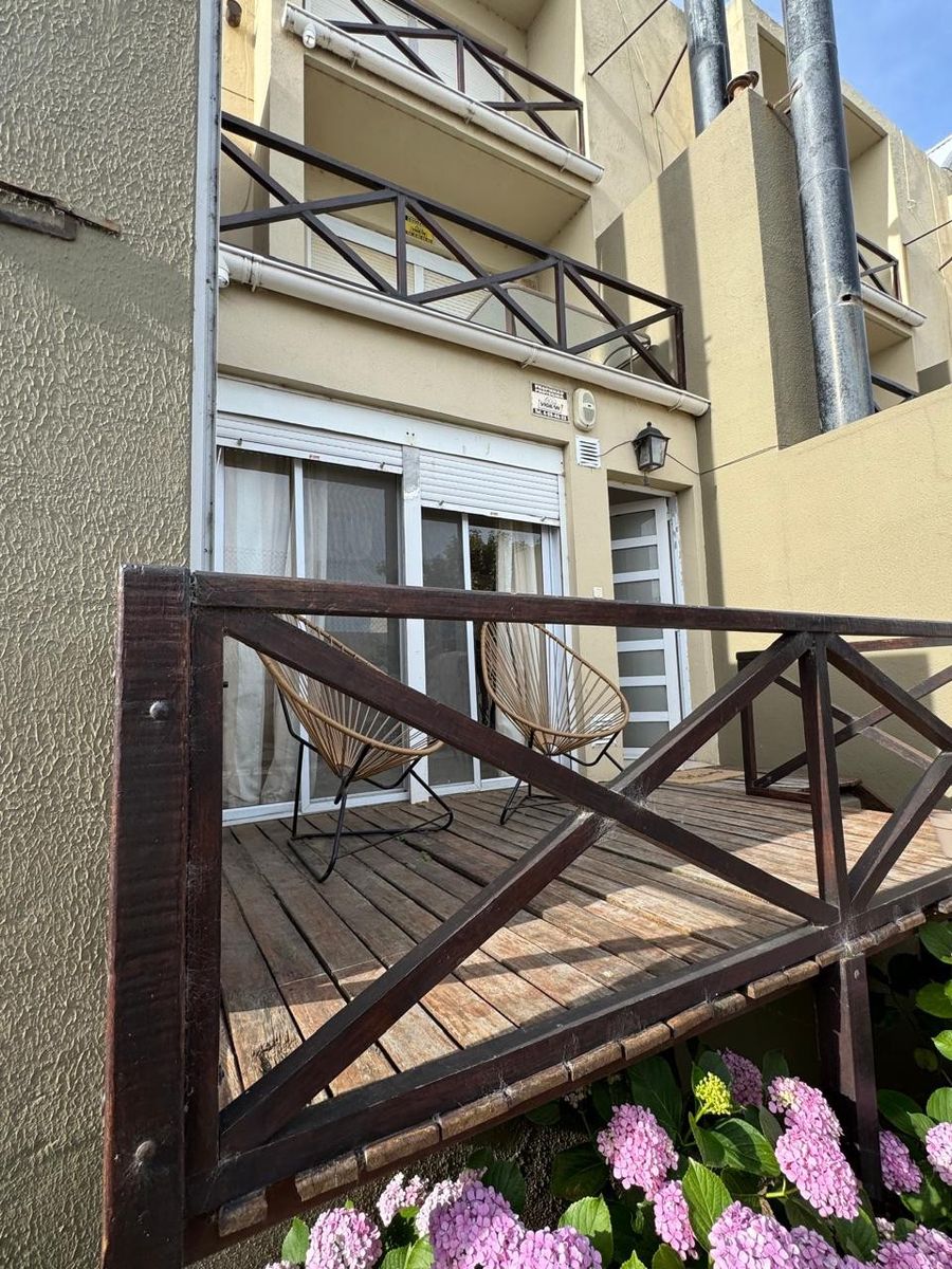 ALQUILER TEMPORARIO DE DUPLEX PARA 4 PERSONAS EN MONTE HERMOSO — foto 2