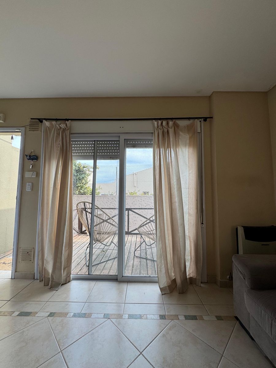 ALQUILER TEMPORARIO DE DUPLEX PARA 4 PERSONAS EN MONTE HERMOSO — foto 4