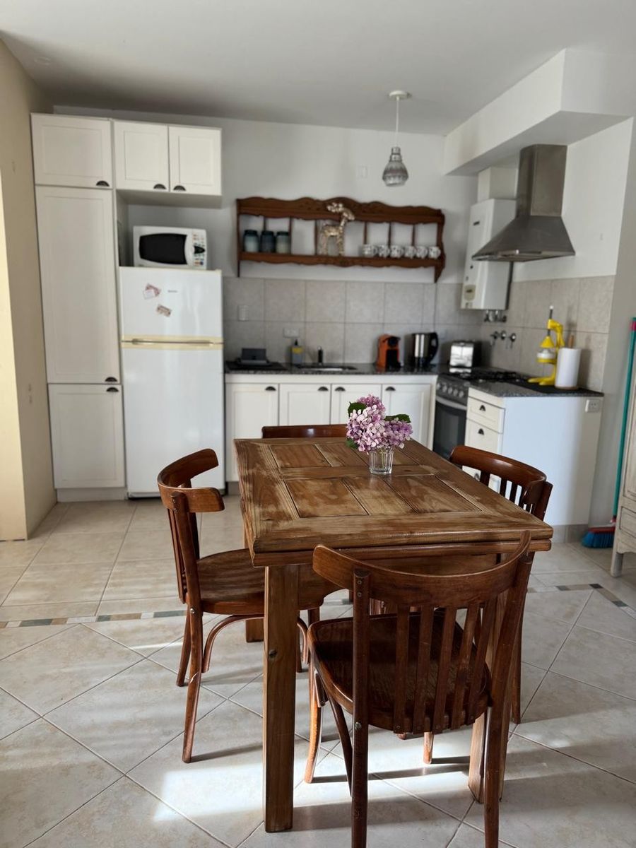 ALQUILER TEMPORARIO DE DUPLEX PARA 4 PERSONAS EN MONTE HERMOSO — foto 5