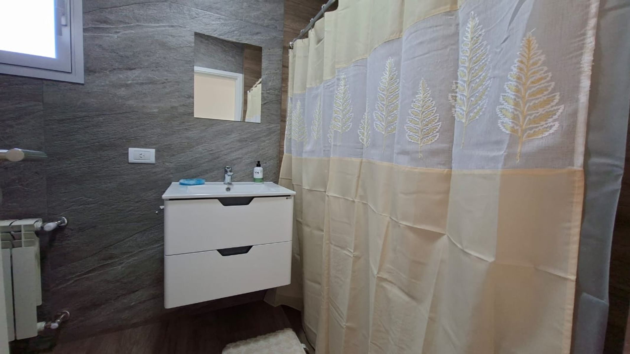 Excelente departamento a 1 cuadra del mar y del centro de Monte Hermoso — foto 2