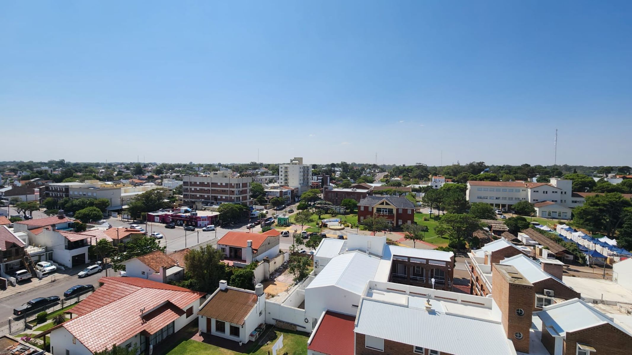 Excelente departamento a 1 cuadra del mar y del centro de Monte Hermoso — foto 7