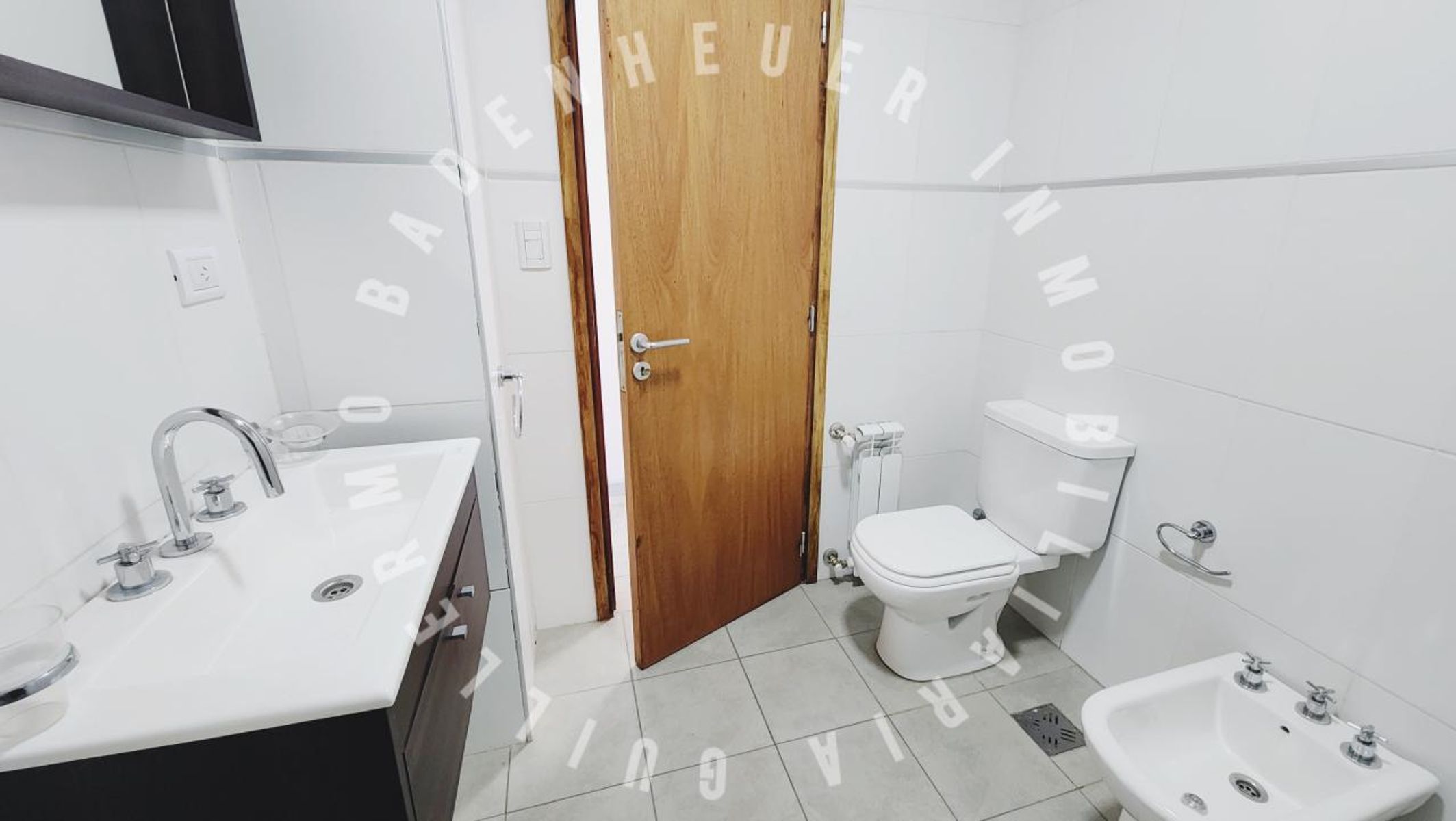 ALQUILER - DEPTO 1 DORMITORIO. CON BALCON SUPER COMODO - 6