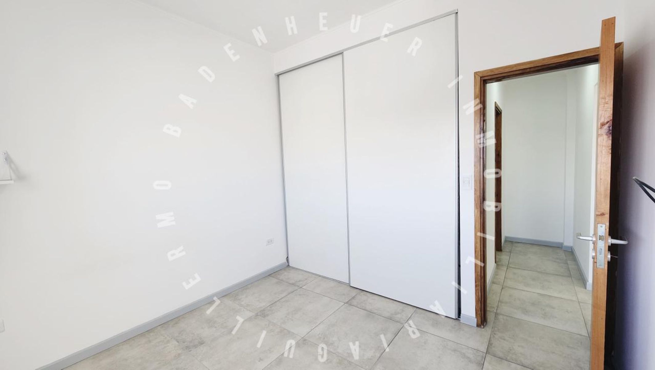 ALQUILER - DEPTO 1 DORMITORIO. CON BALCON SUPER COMODO - 10