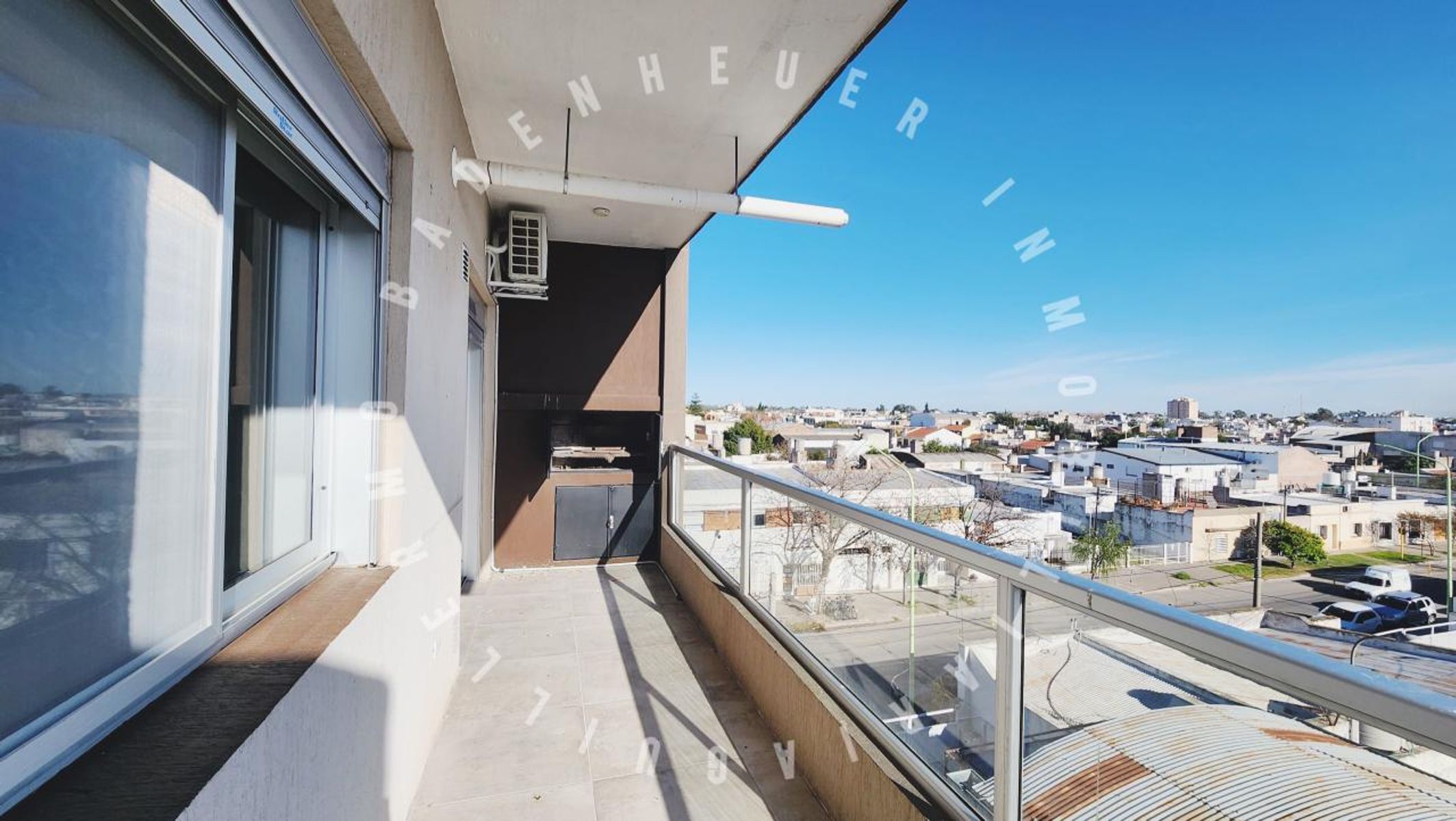 ALQUILER - DEPTO 1 DORMITORIO. CON BALCON SUPER COMODO - 12