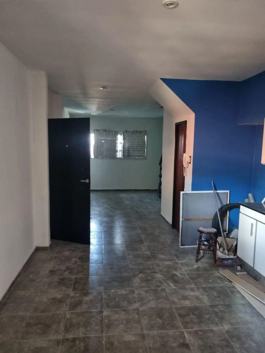Duplex Al Frente 3 Ambientes 2 Plantas con Patio y Parrilla, Gba Oeste - Zonaprop - 2
