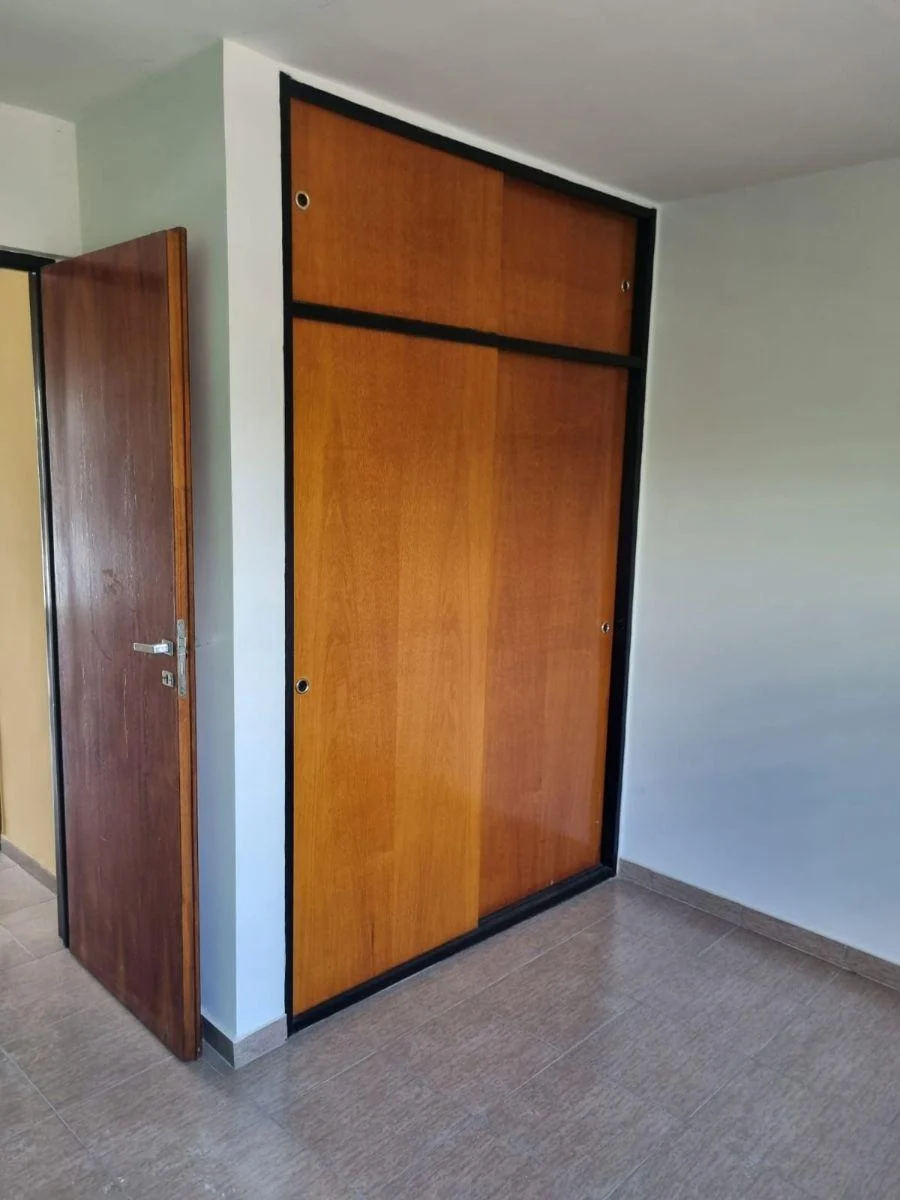 Duplex Al Frente 3 Ambientes 2 Plantas con Patio y Parrilla, Gba Oeste - Zonaprop - 7