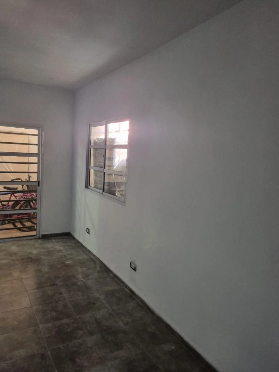 Duplex Al Frente 3 Ambientes 2 Plantas con Patio y Parrilla, Gba Oeste - Zonaprop - 13
